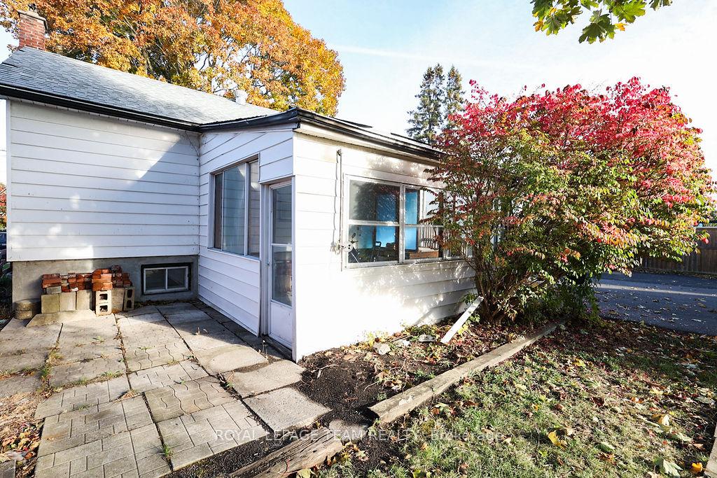 Photo 9 of 476 Bousquet Avenue, Cornwall — HOMEH