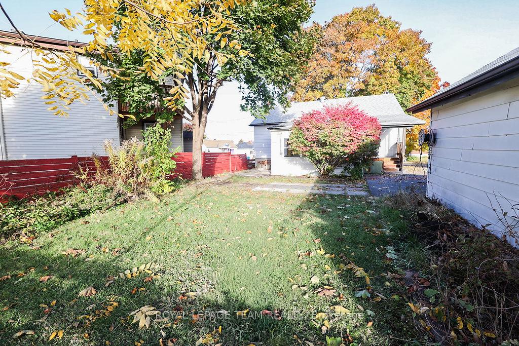 Photo 10 of 476 Bousquet Avenue, Cornwall — HOMEH