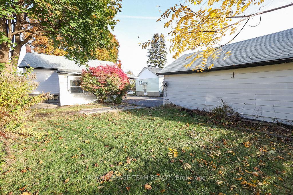Photo 11 of 476 Bousquet Avenue, Cornwall — HOMEH
