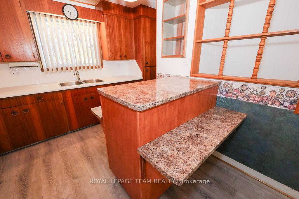 Photo 22 of 476 Bousquet Avenue, Cornwall — HOMEH