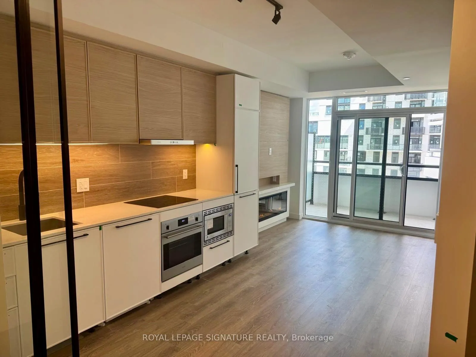 Photo 9 of Unit 920, 1050 Eastern Avenue, Toronto, Greenwood-Coxwell — HOMEH