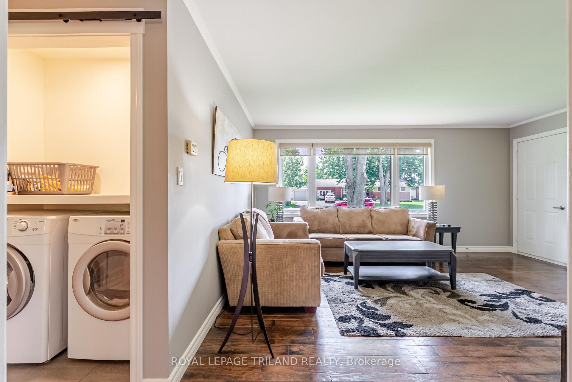 Photo 18 of 118 Seventh Avenue, Central Elgin, Belmont — HOMEH