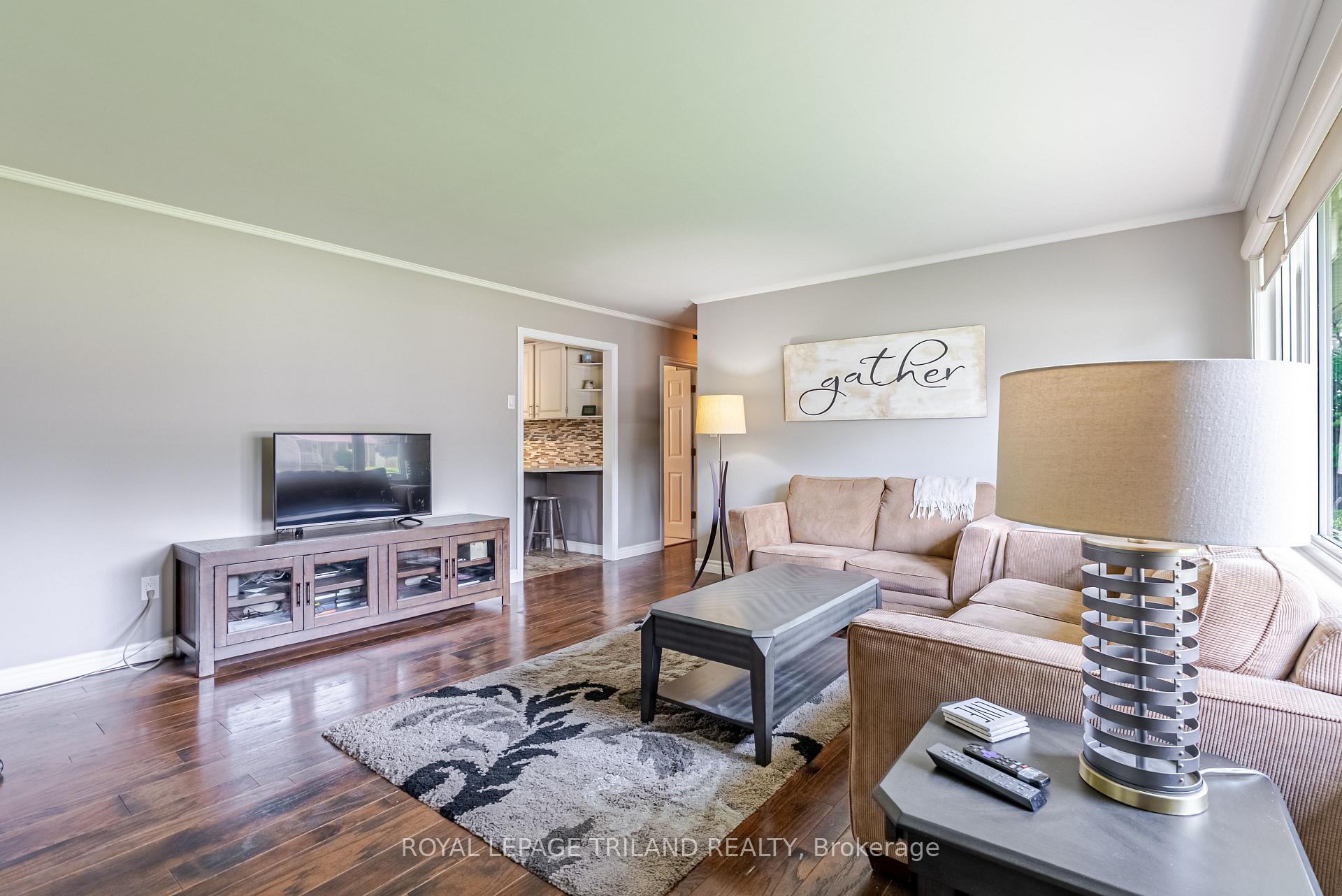 Photo 22 of 118 Seventh Avenue, Central Elgin, Belmont — HOMEH