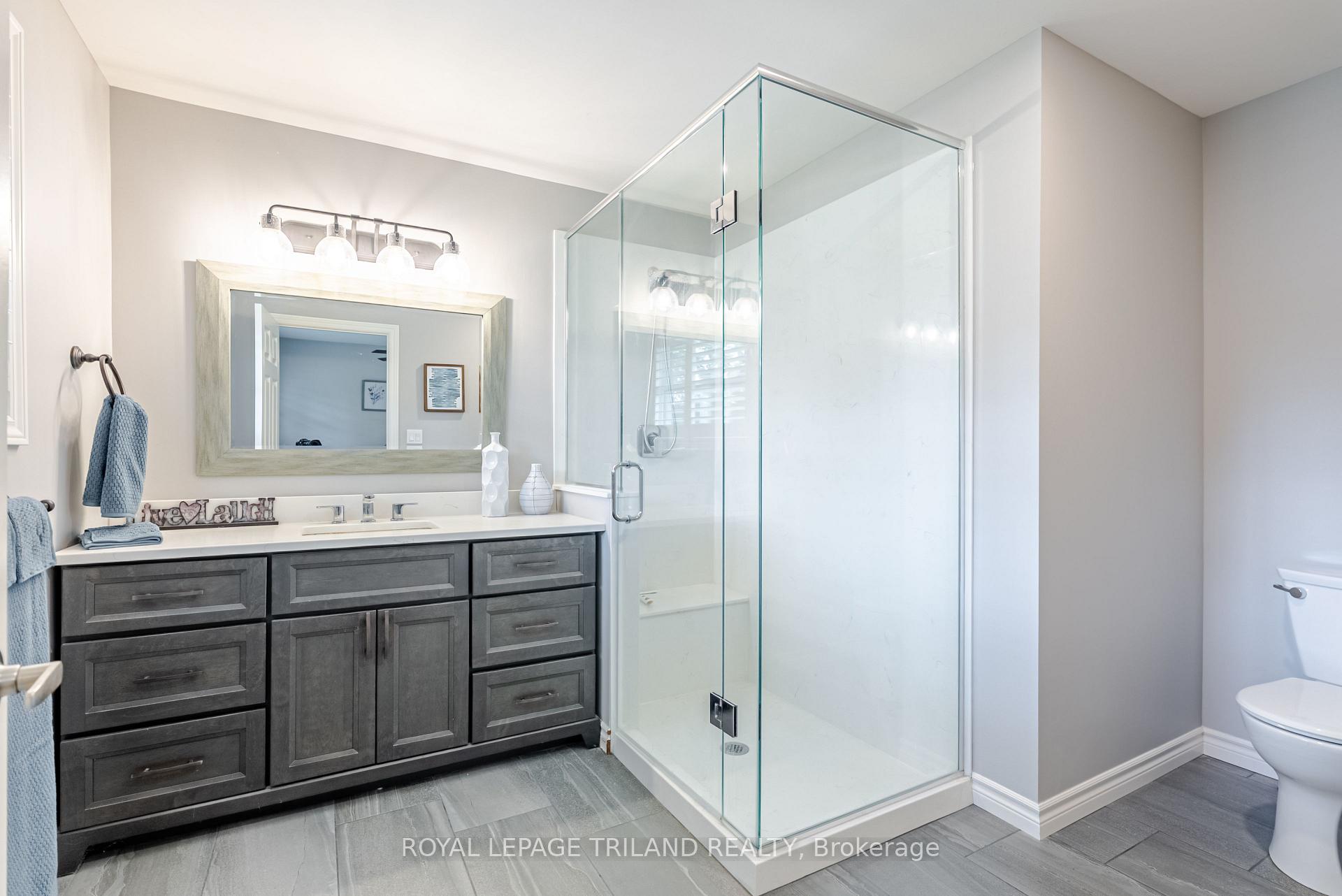 Photo 30 of 118 Seventh Avenue, Central Elgin, Belmont — HOMEH