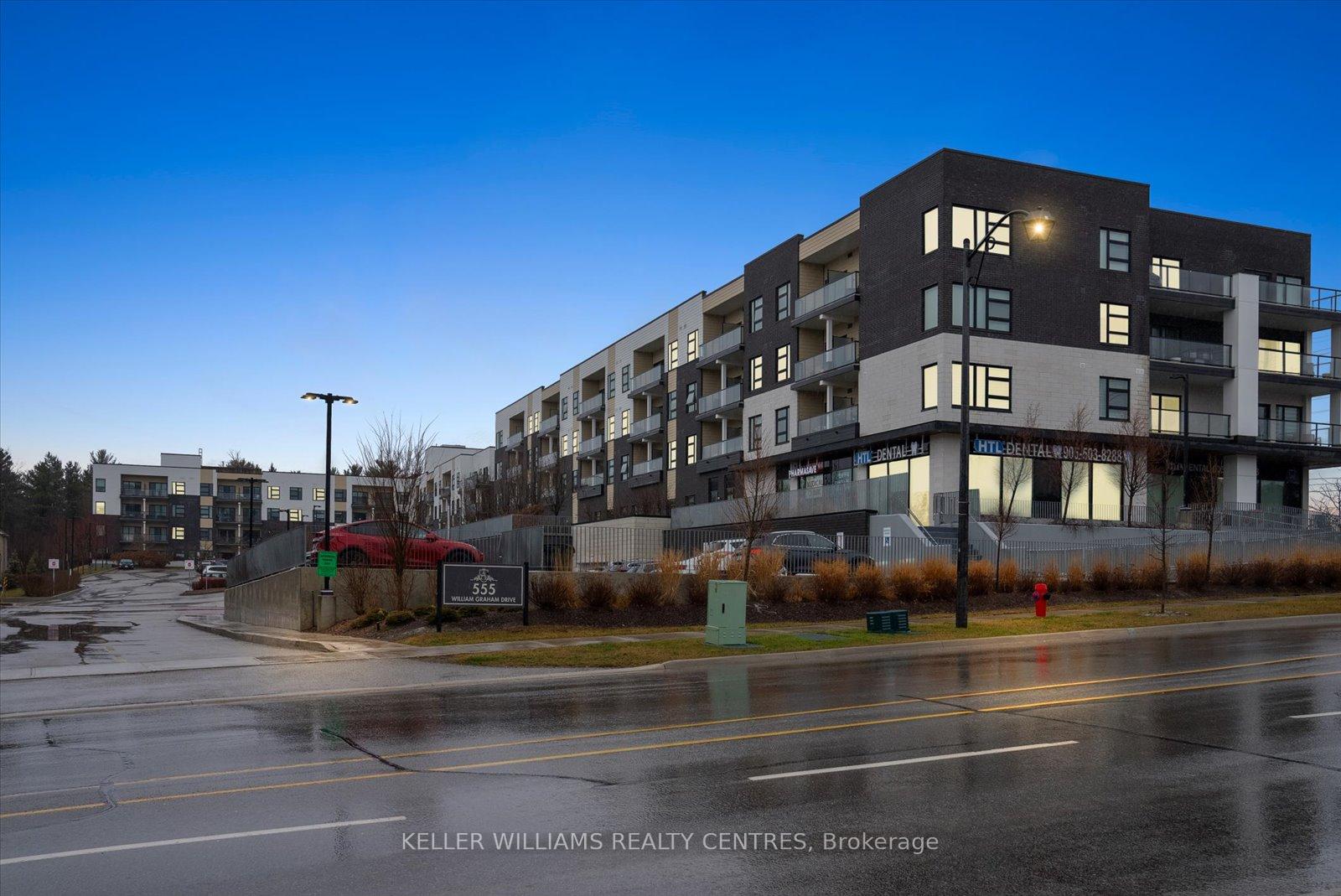 Photo 3 of Unit 124, 555 William Graham Drive, Aurora, Rural Aurora — HOMEH