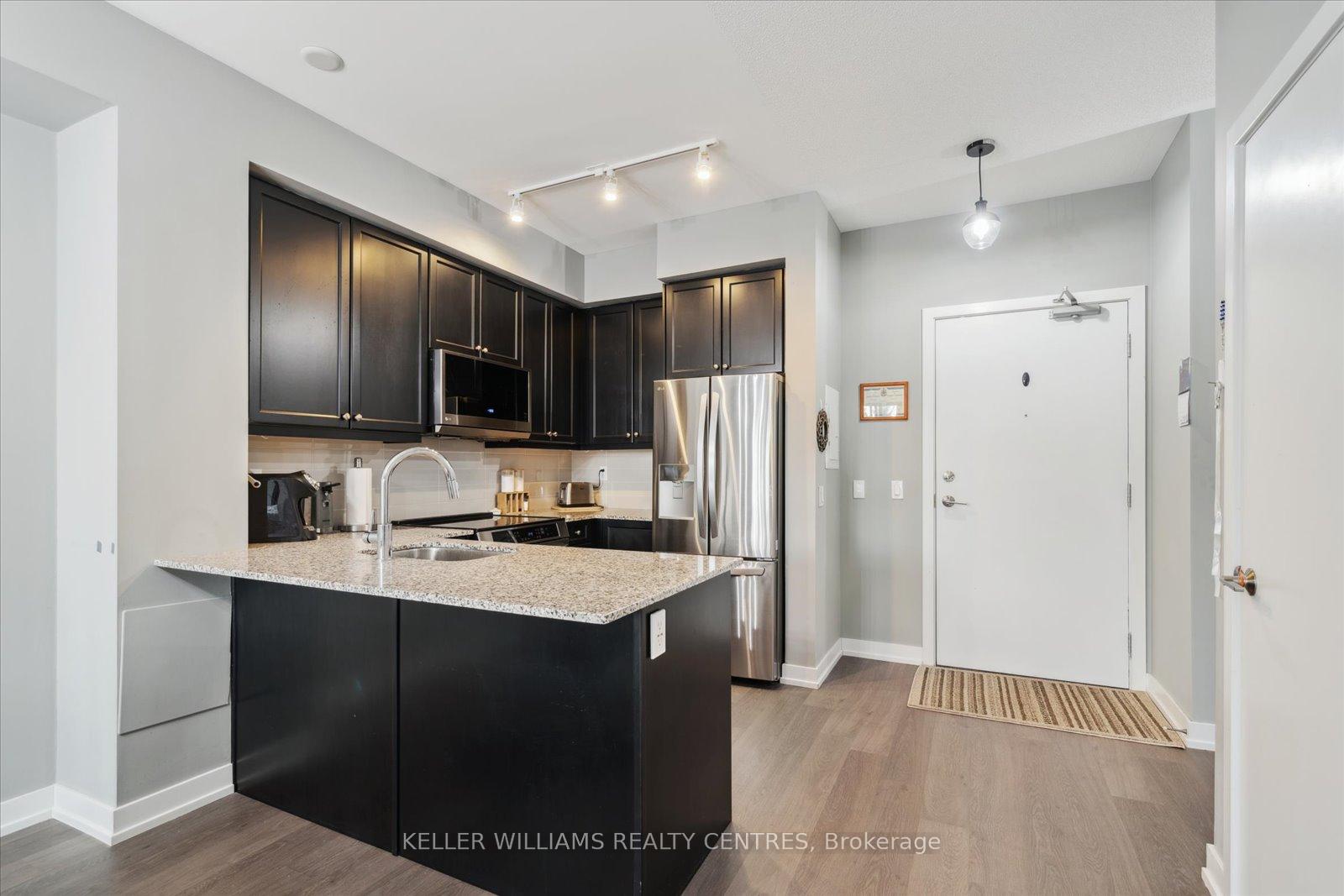 Photo 6 of Unit 124, 555 William Graham Drive, Aurora, Rural Aurora — HOMEH
