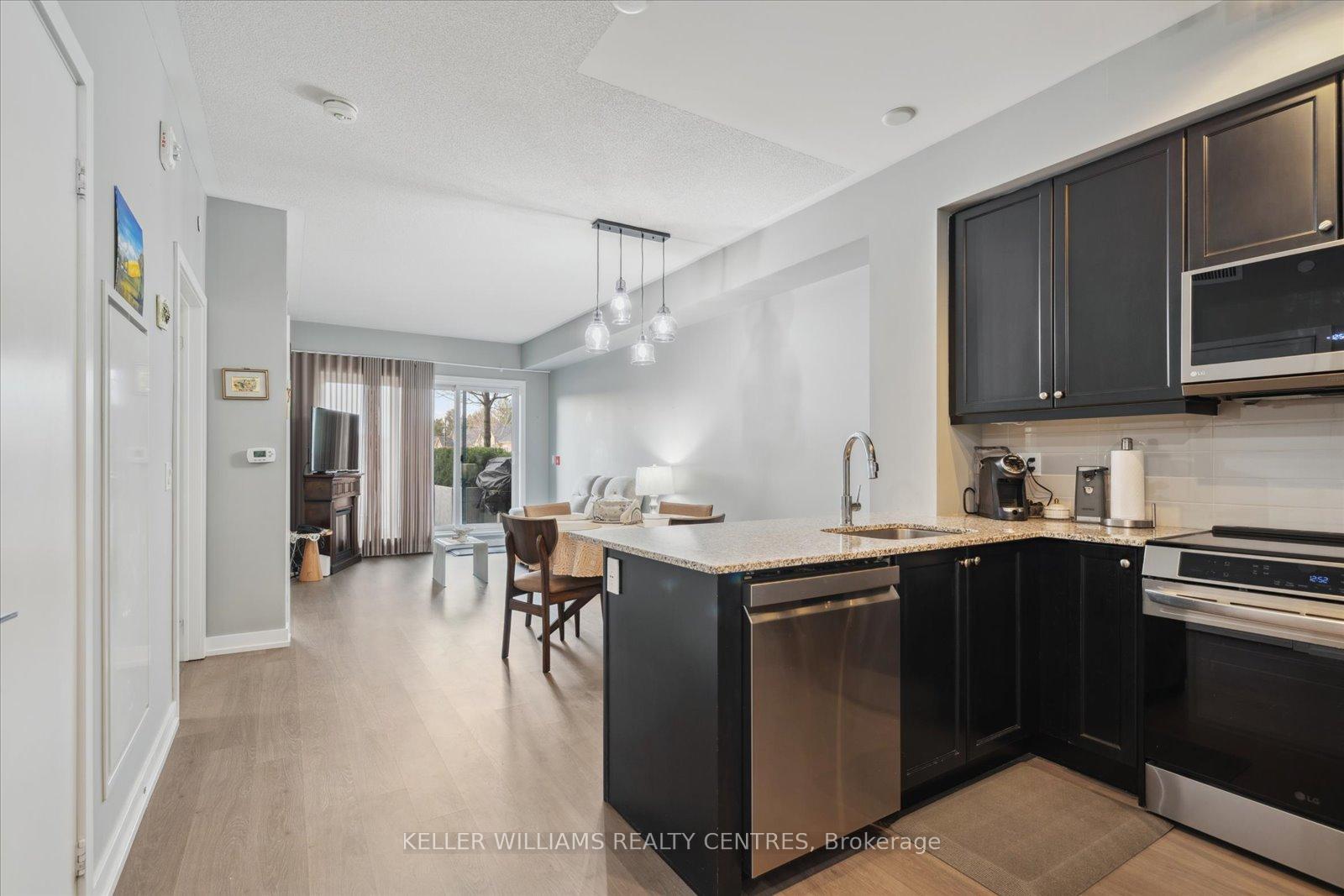 Photo 7 of Unit 124, 555 William Graham Drive, Aurora, Rural Aurora — HOMEH
