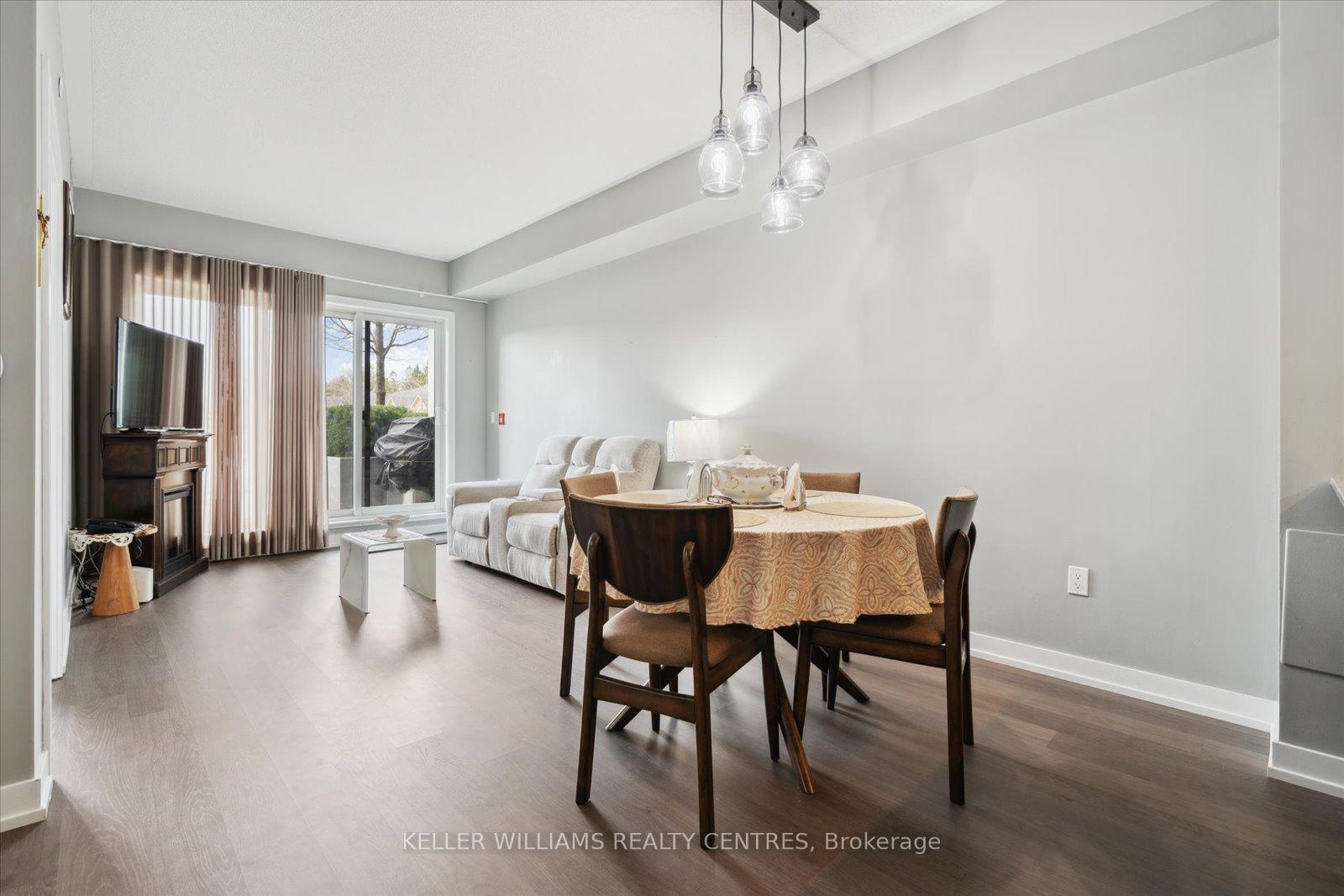 Photo 10 of Unit 124, 555 William Graham Drive, Aurora, Rural Aurora — HOMEH