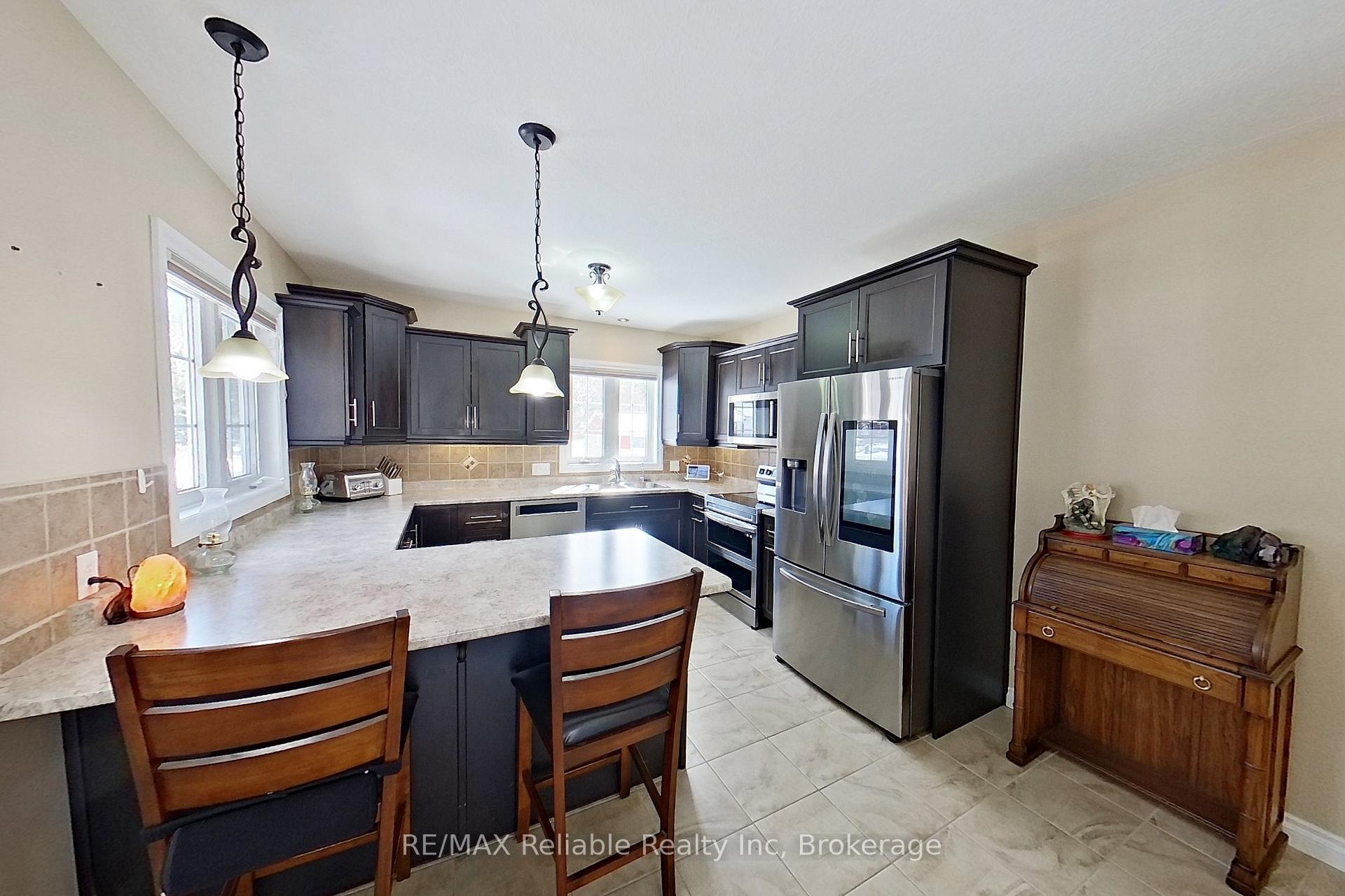 Photo 9 of 223 High Street, Central Huron, Clinton — HOMEH