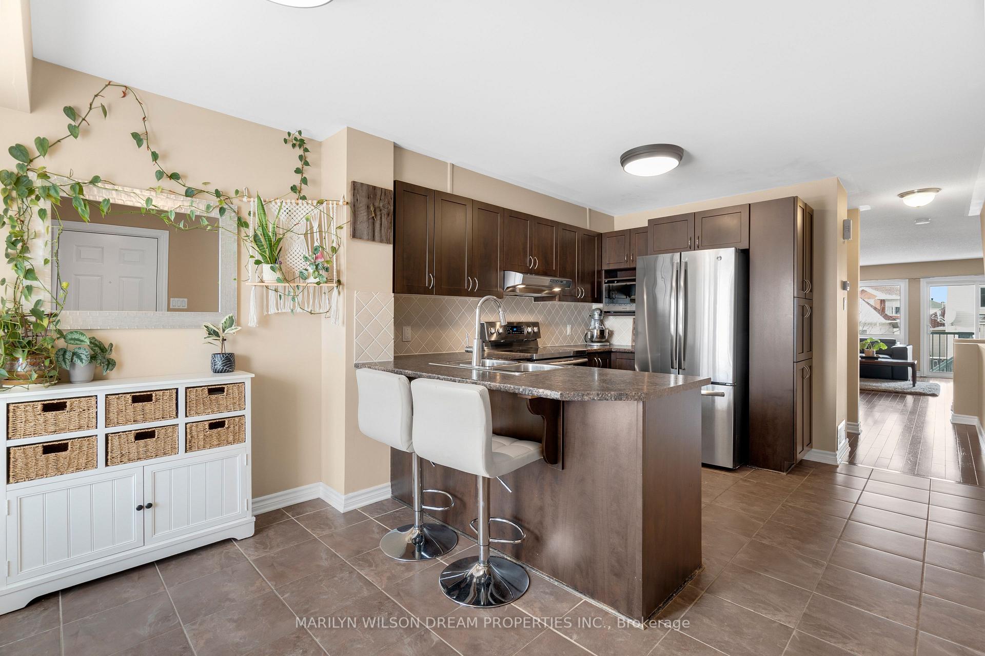 Photo 8 of Unit Unit A, 453 Chapman Mills Drive, Ottawa, Barrhaven - Strandherd — HOMEH
