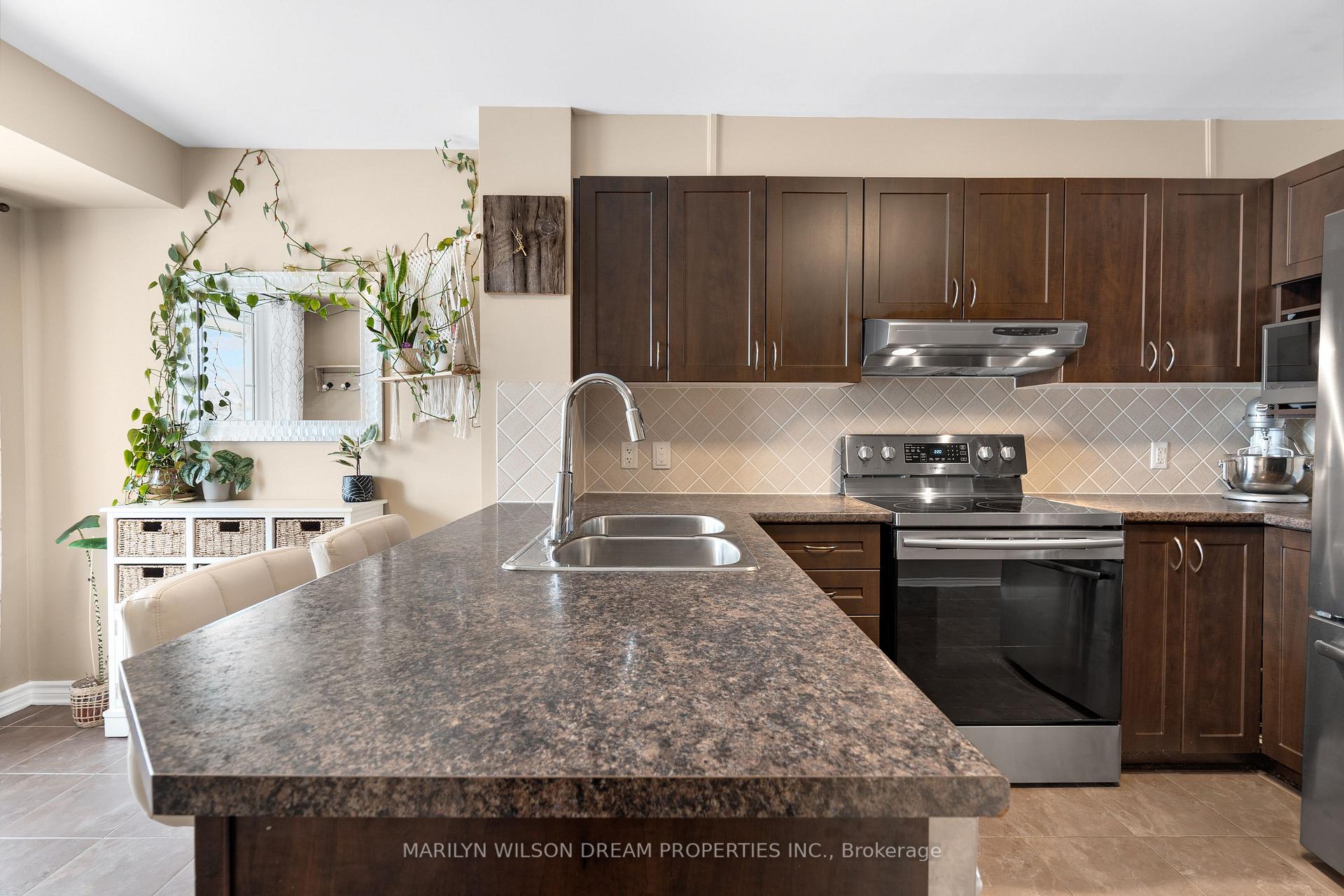 Photo 9 of Unit Unit A, 453 Chapman Mills Drive, Ottawa, Barrhaven - Strandherd — HOMEH