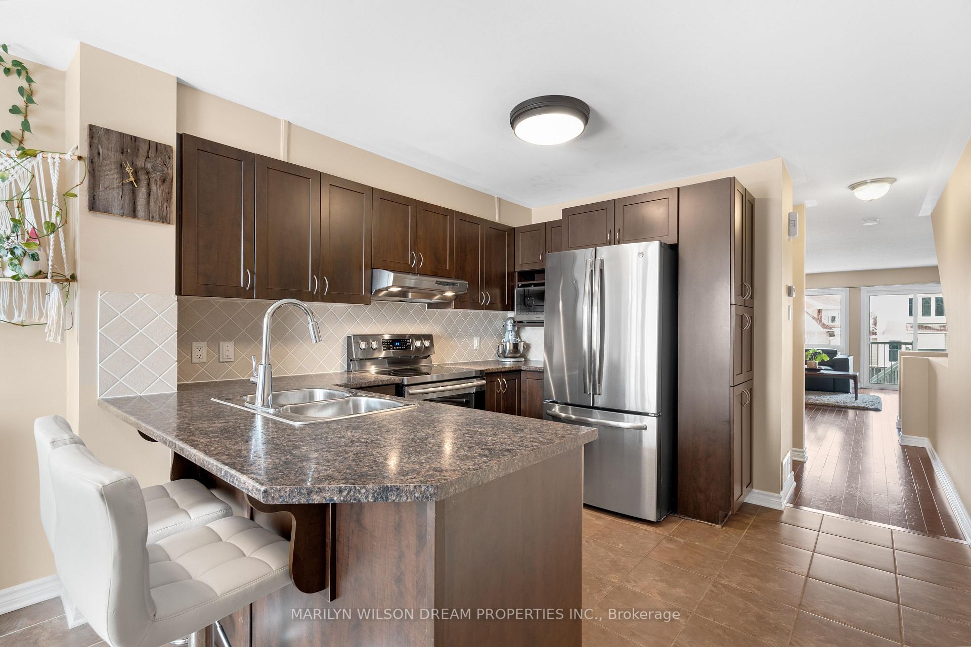Photo 12 of Unit Unit A, 453 Chapman Mills Drive, Ottawa, Barrhaven - Strandherd — HOMEH