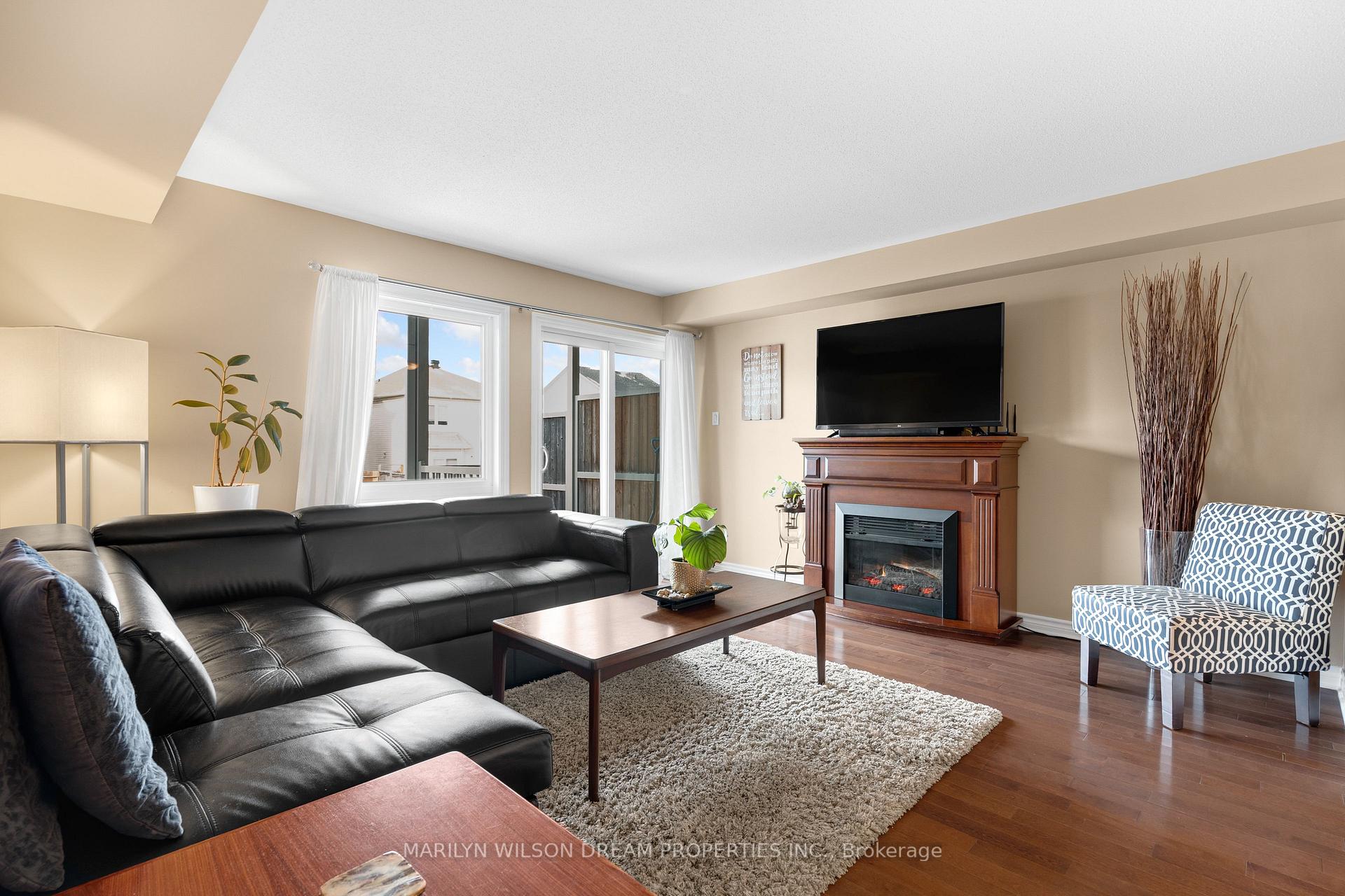Photo 16 of Unit Unit A, 453 Chapman Mills Drive, Ottawa, Barrhaven - Strandherd — HOMEH