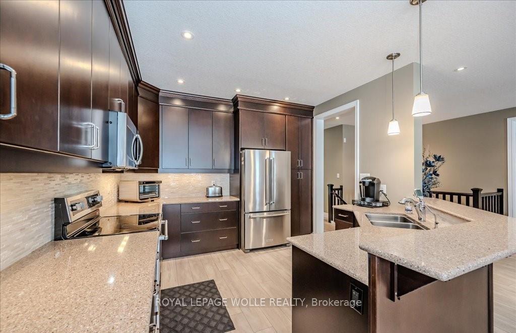 Photo 9 of Unit 40, 435 Winchester Drive, Waterloo — HOMEH