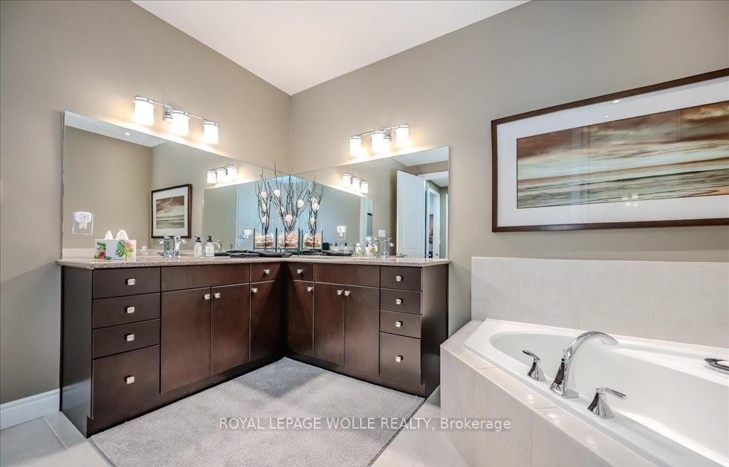Photo 18 of Unit 40, 435 Winchester Drive, Waterloo — HOMEH