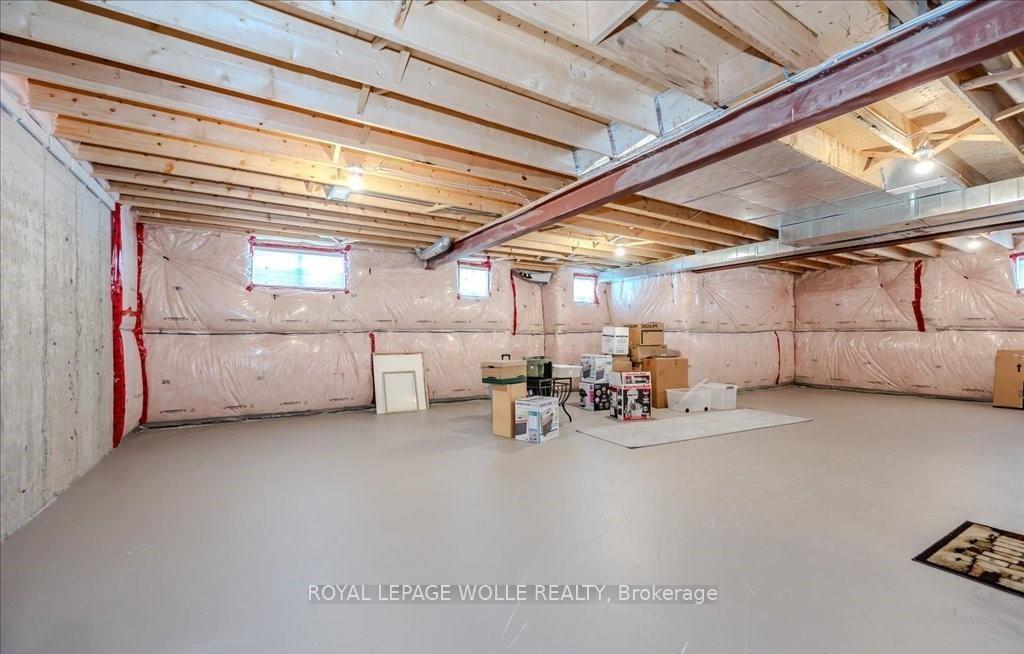 Photo 24 of Unit 40, 435 Winchester Drive, Waterloo — HOMEH
