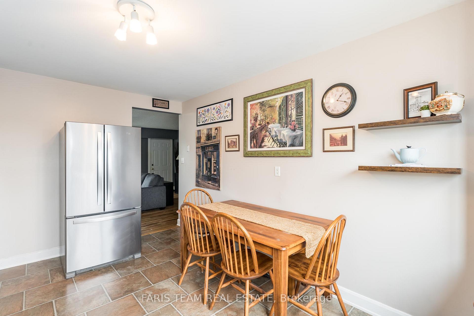 Photo 7 of Unit 1, 2 North Street, Barrie, Wellington — HOMEH