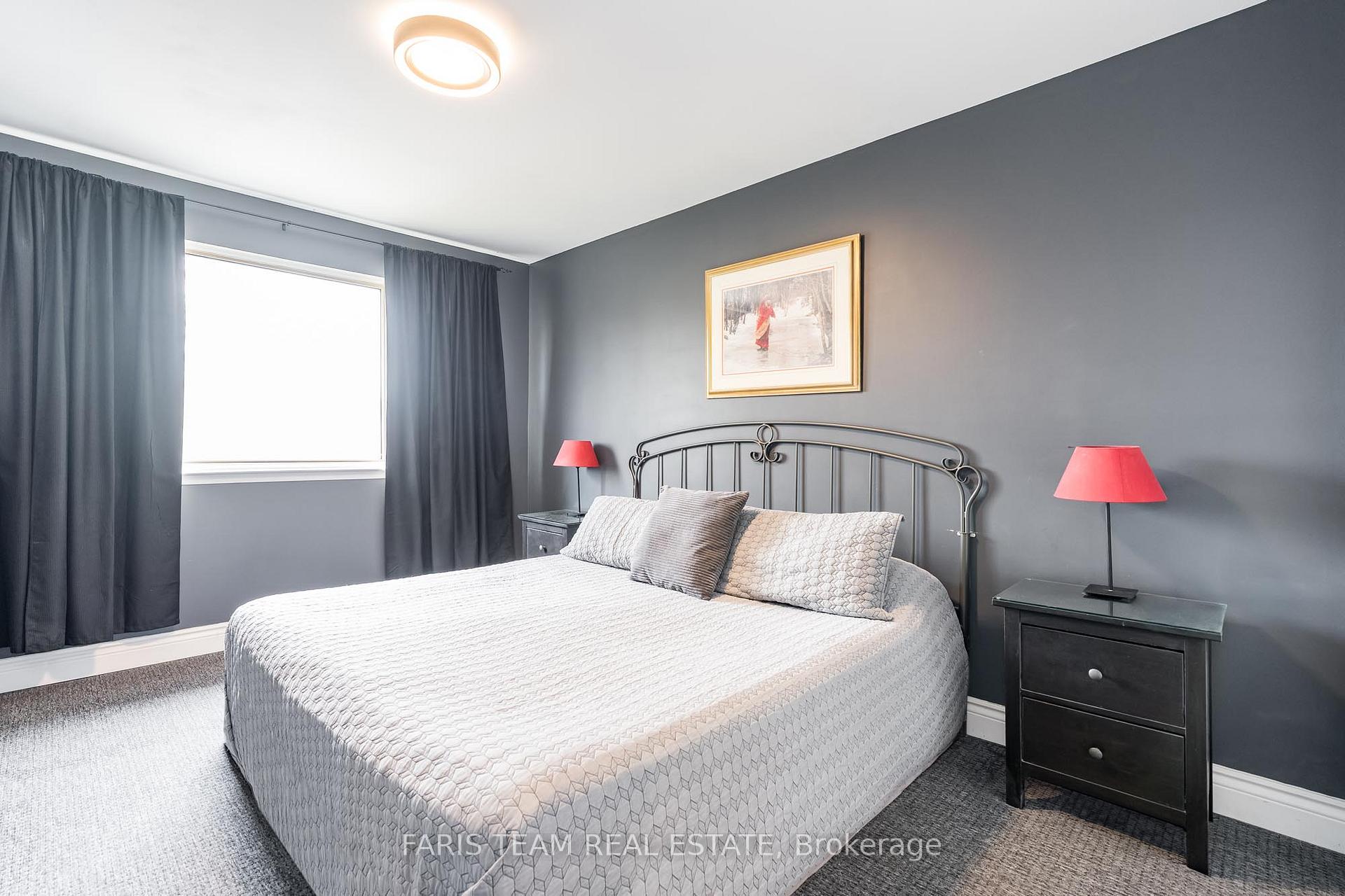 Photo 10 of Unit 1, 2 North Street, Barrie, Wellington — HOMEH