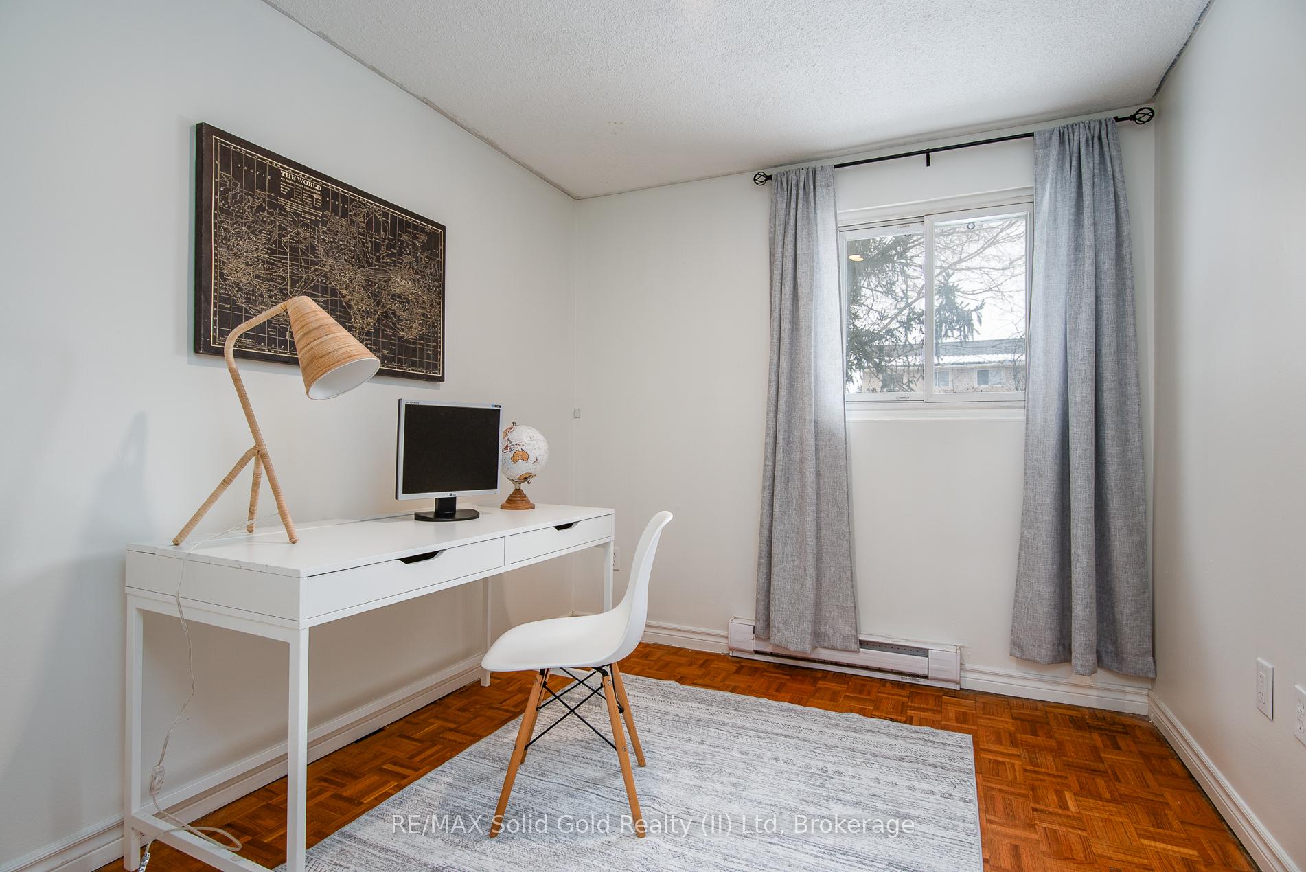 Photo 31 of Unit 21, 162 Jansen Avenue, Kitchener — HOMEH