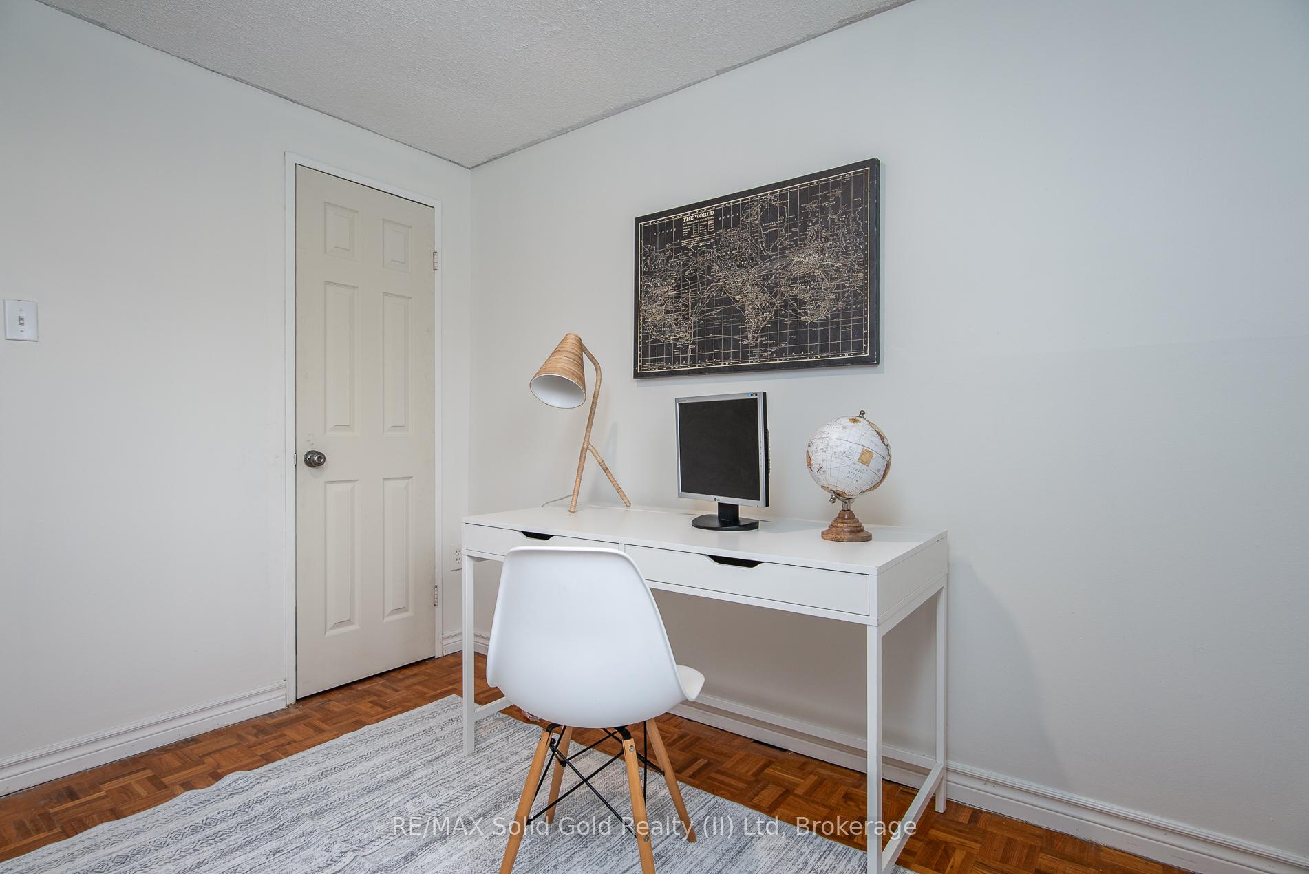 Photo 32 of Unit 21, 162 Jansen Avenue, Kitchener — HOMEH