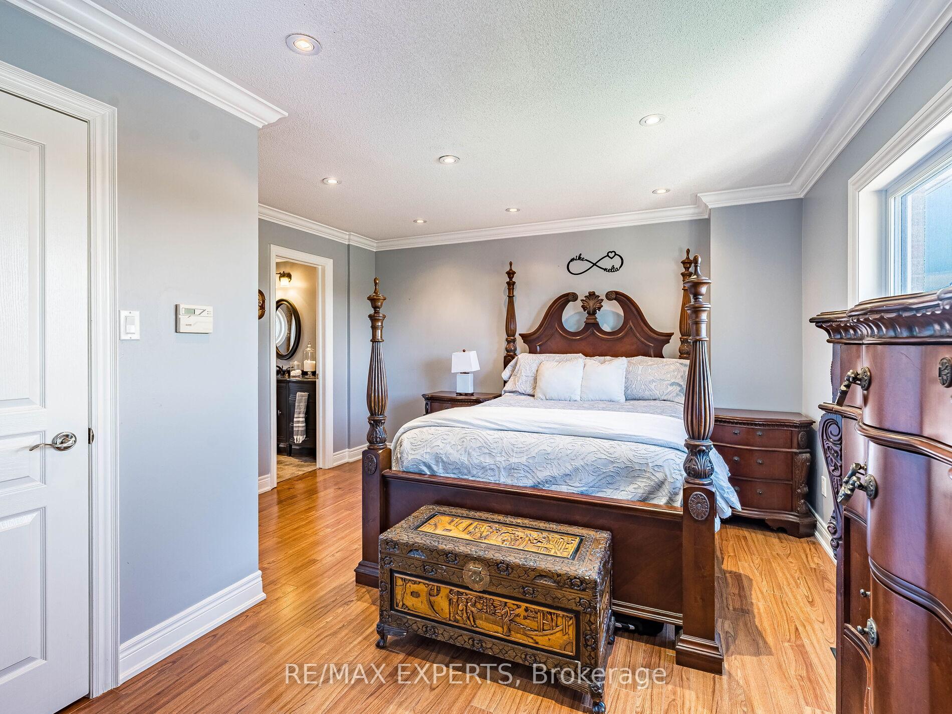 Photo 29 of 20 Foxchase Drive, Caledon, Bolton North — HOMEH