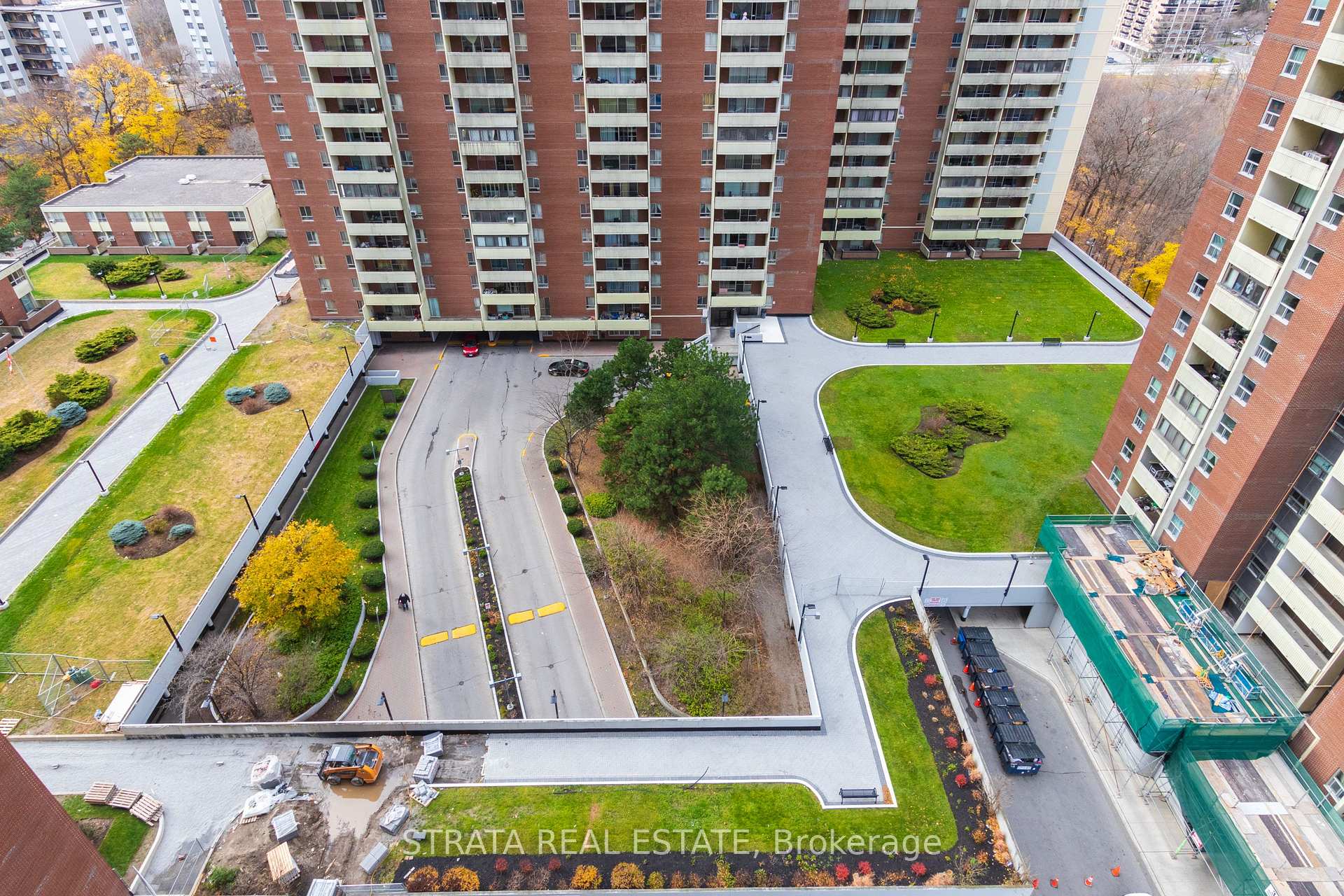 Photo 22 of Unit 1604, 5 Massey Square, Toronto, Crescent Town — HOMEH