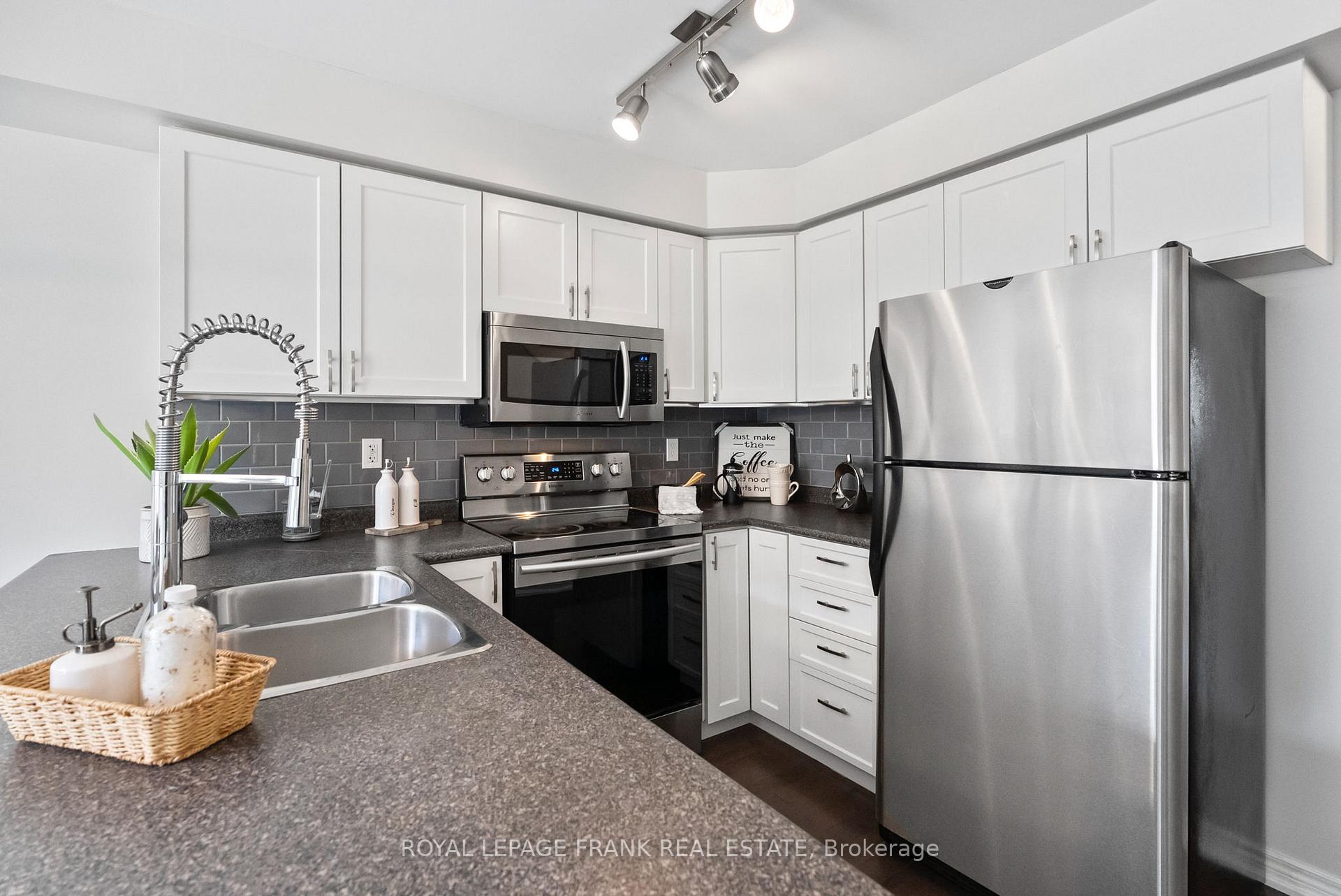 Photo 7 of Unit 31, 735 Sheppard Avenue, Pickering, Woodlands — HOMEH