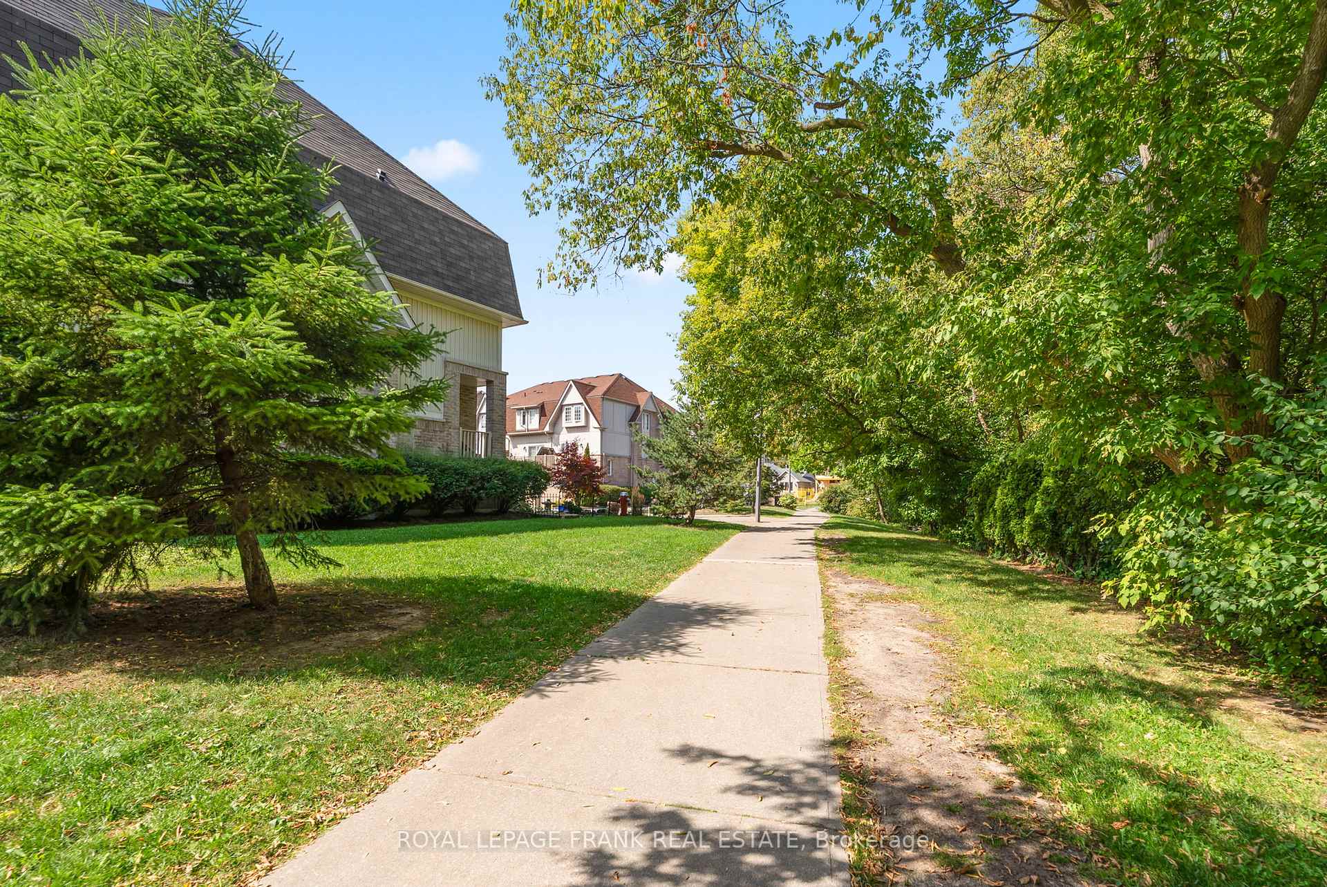 Photo 33 of Unit 31, 735 Sheppard Avenue, Pickering, Woodlands — HOMEH