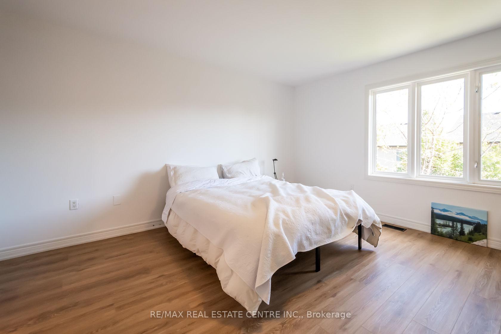 Photo 21 of Unit 19, 370 Stonehenge Drive, Hamilton, Ancaster — HOMEH