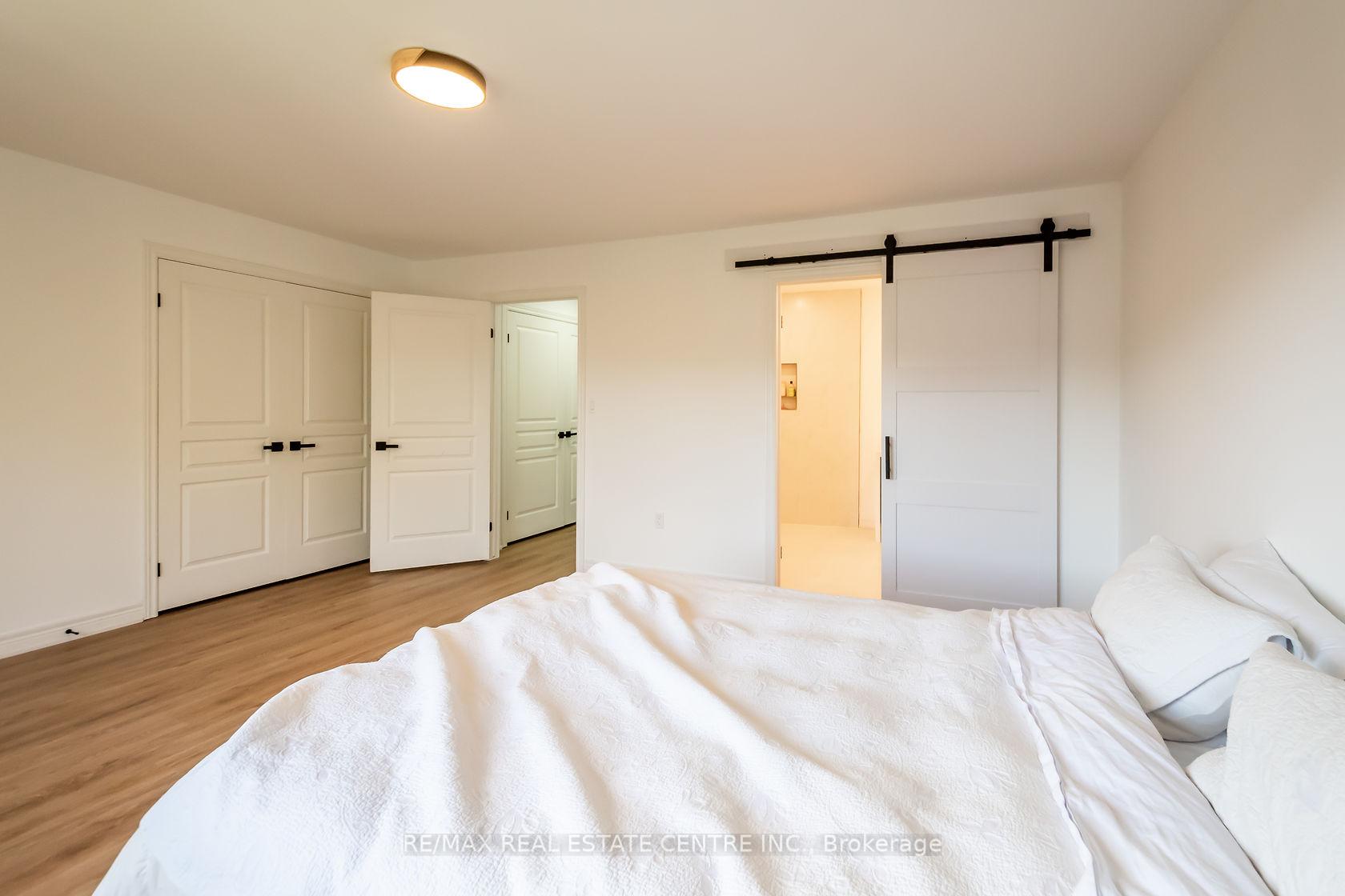 Photo 23 of Unit 19, 370 Stonehenge Drive, Hamilton, Ancaster — HOMEH