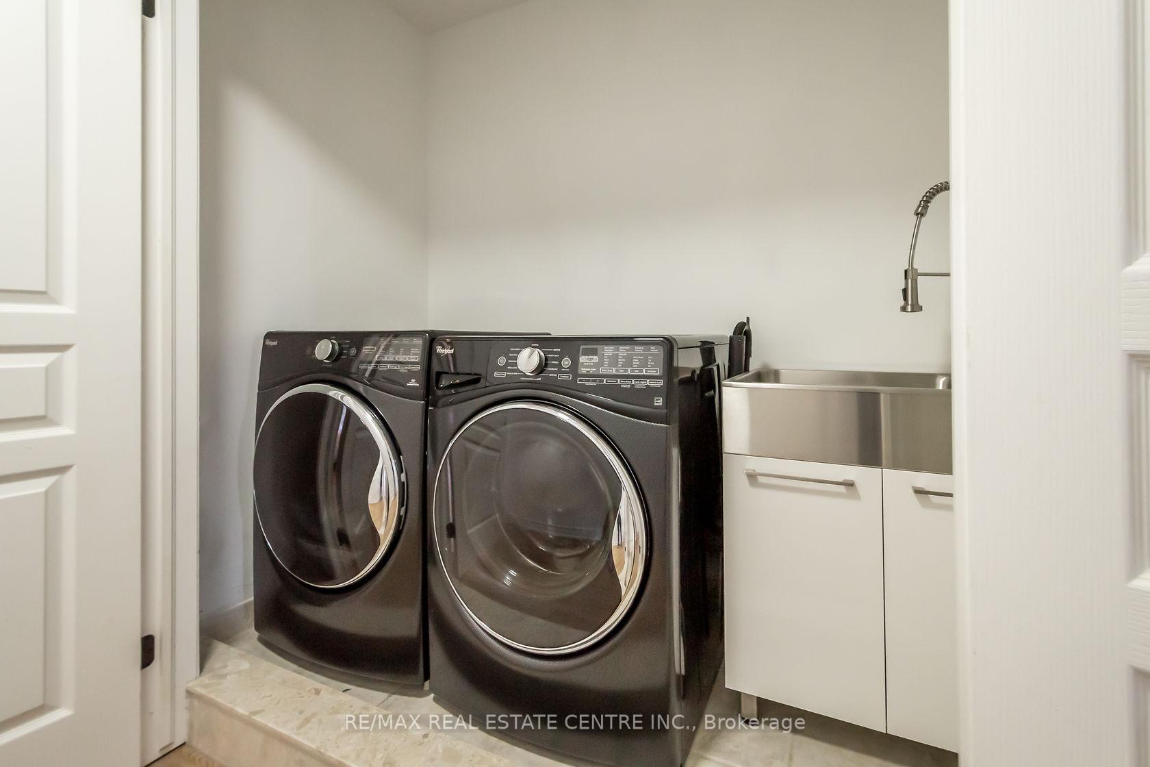 Photo 27 of Unit 19, 370 Stonehenge Drive, Hamilton, Ancaster — HOMEH