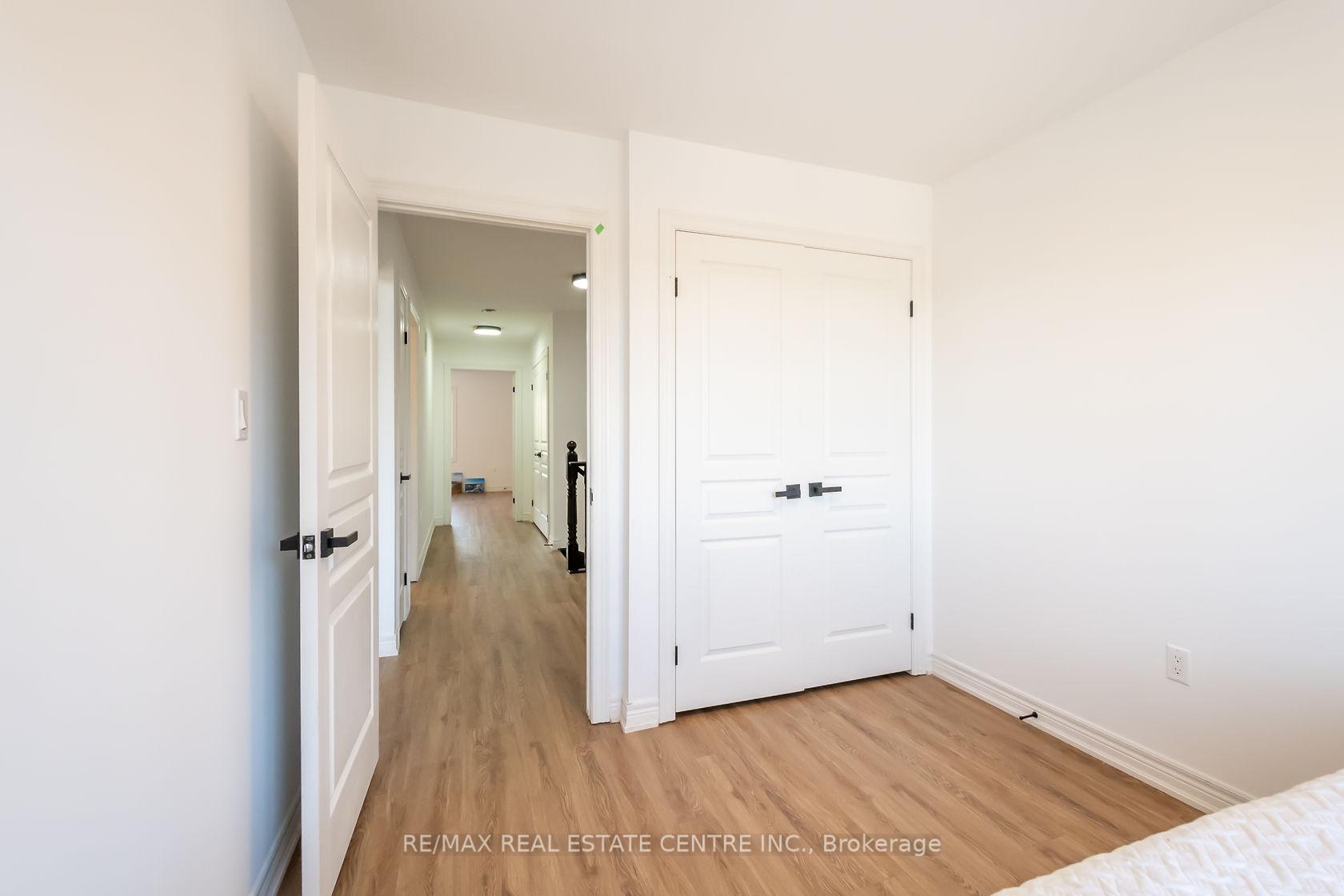 Photo 32 of Unit 19, 370 Stonehenge Drive, Hamilton, Ancaster — HOMEH