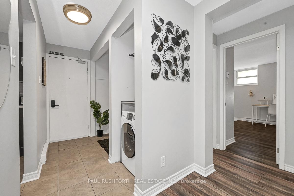 Photo 2 of Unit 1, 244 Charlotte Street, Ottawa, Sandy Hill — HOMEH