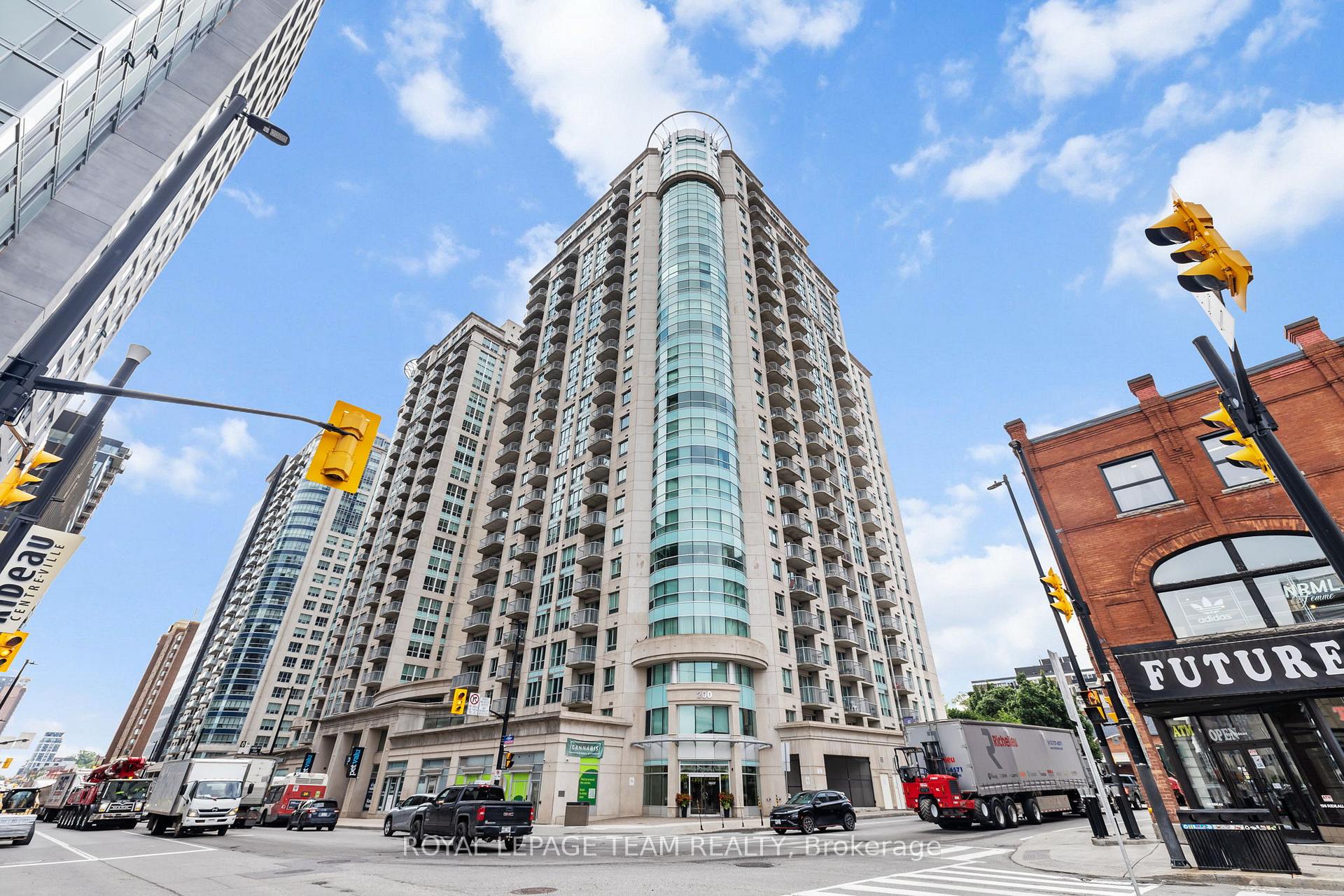 Photo 1 of Unit 1801, 200 Rideau Street, Ottawa, Sandy Hill — HOMEH