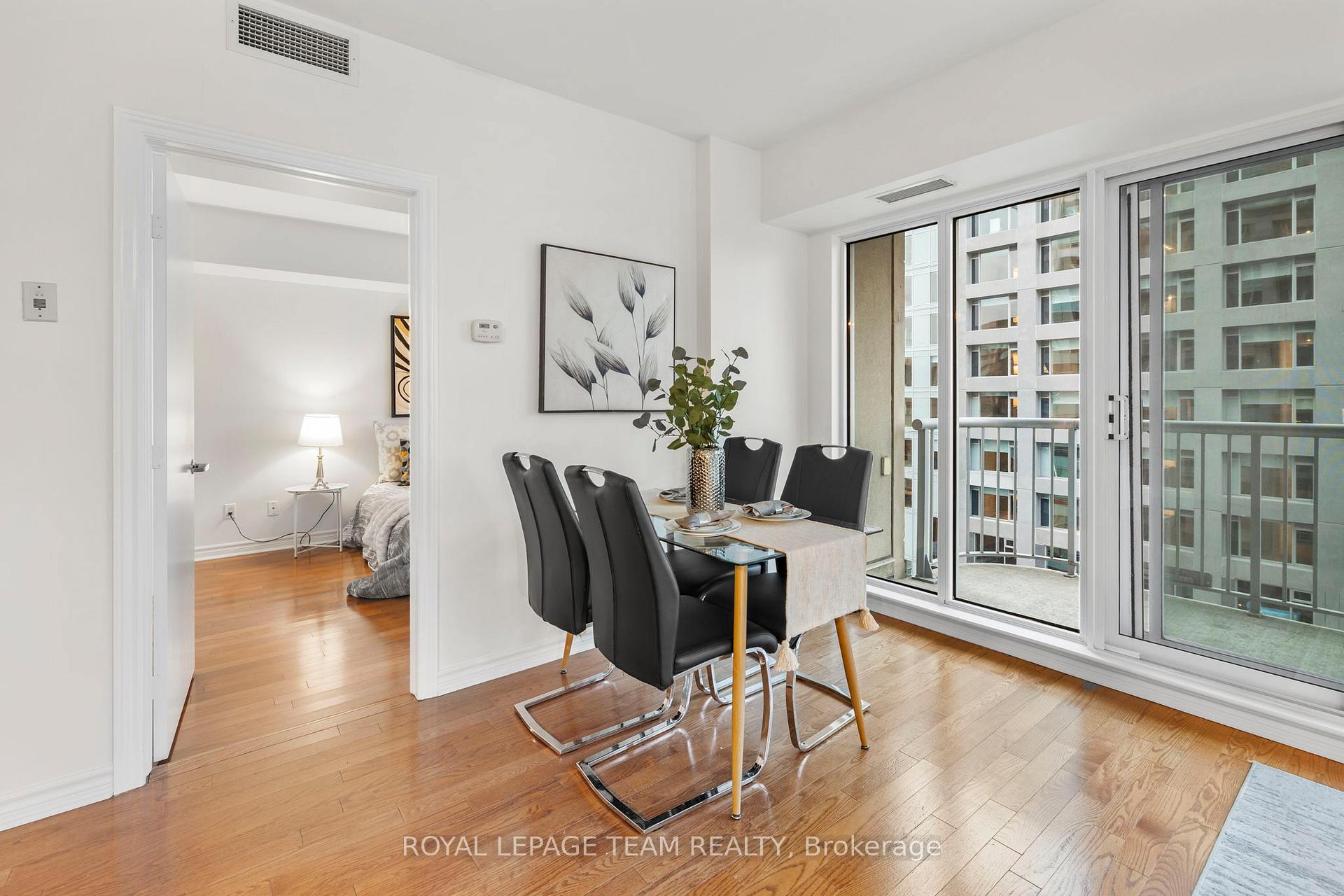 Photo 9 of Unit 1801, 200 Rideau Street, Ottawa, Sandy Hill — HOMEH