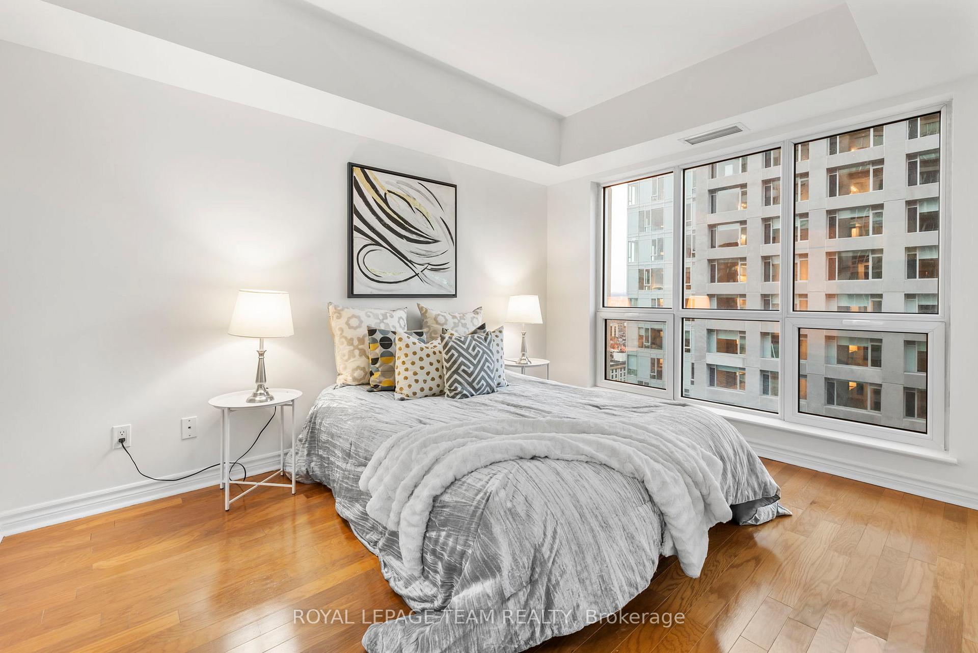 Photo 11 of Unit 1801, 200 Rideau Street, Ottawa, Sandy Hill — HOMEH