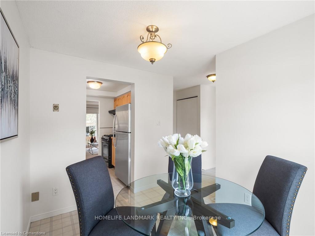 Photo 3 of Unit #28, 465 Woolwich Street, Waterloo, University Downs — HOMEH