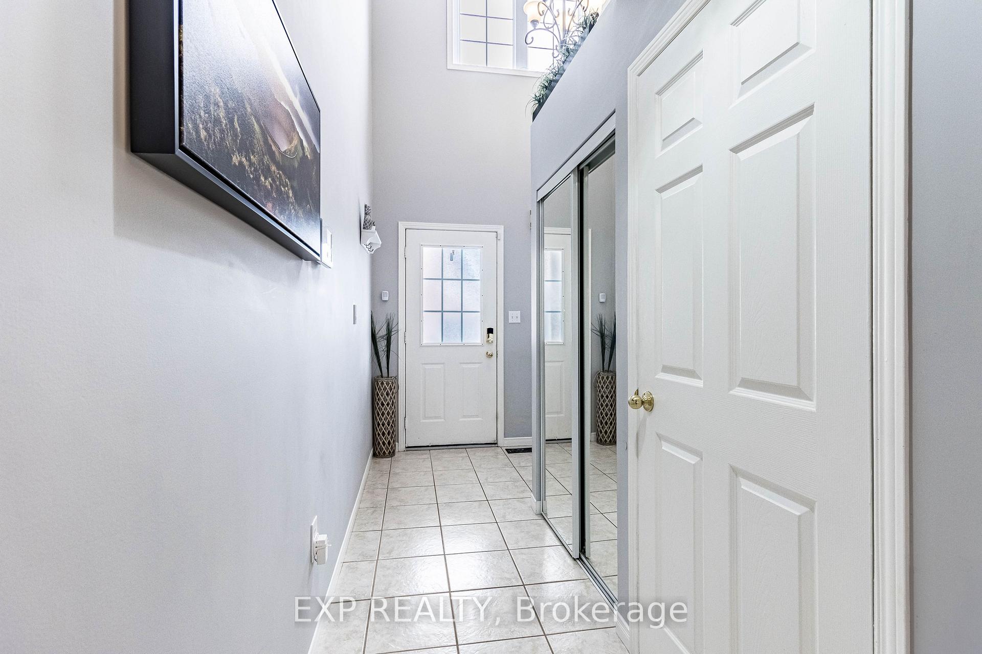 Photo 4 of Unit 42, 485 Green Road, Hamilton, Stoney Creek — HOMEH