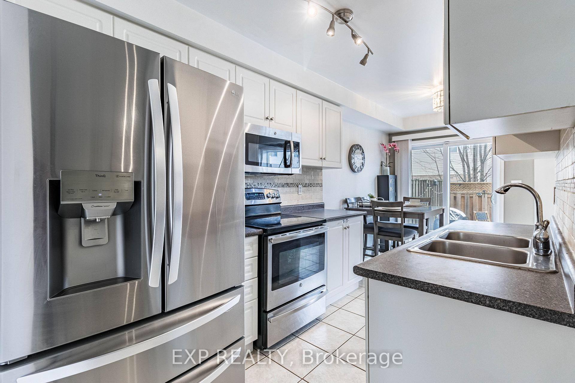 Photo 6 of Unit 42, 485 Green Road, Hamilton, Stoney Creek — HOMEH