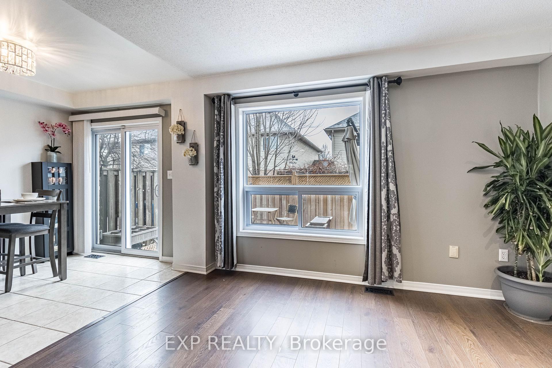 Photo 11 of Unit 42, 485 Green Road, Hamilton, Stoney Creek — HOMEH
