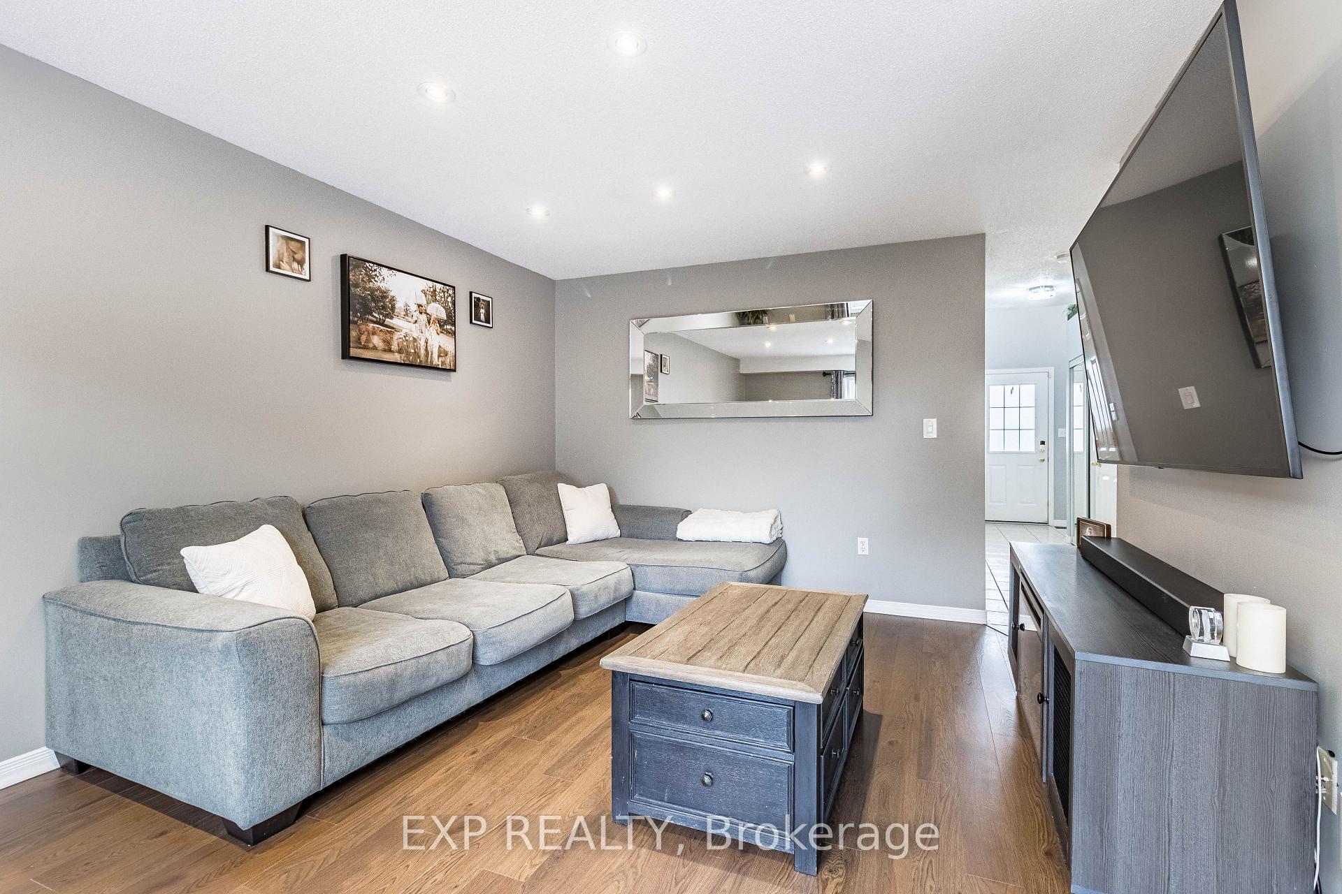 Photo 13 of Unit 42, 485 Green Road, Hamilton, Stoney Creek — HOMEH