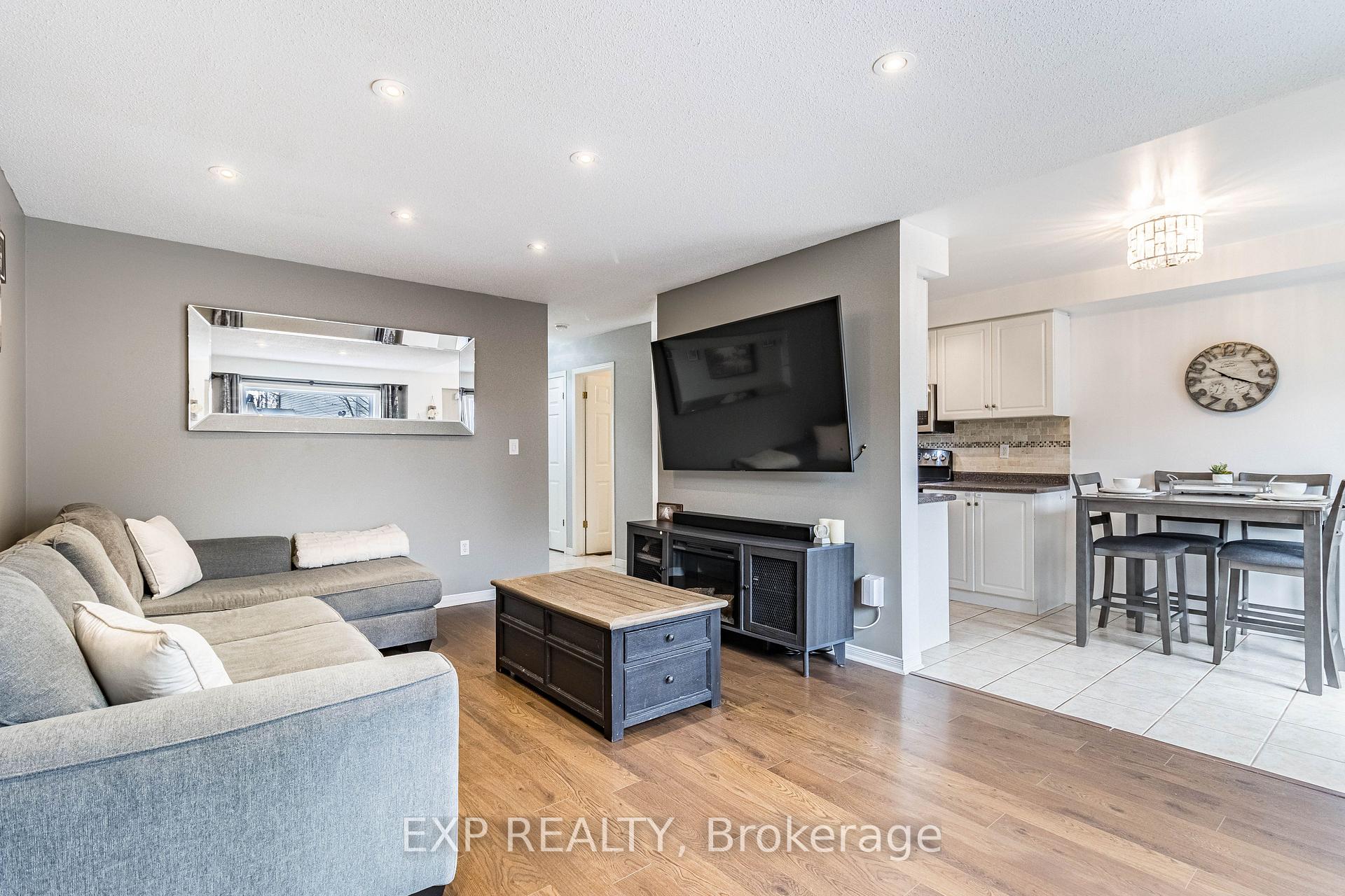 Photo 14 of Unit 42, 485 Green Road, Hamilton, Stoney Creek — HOMEH