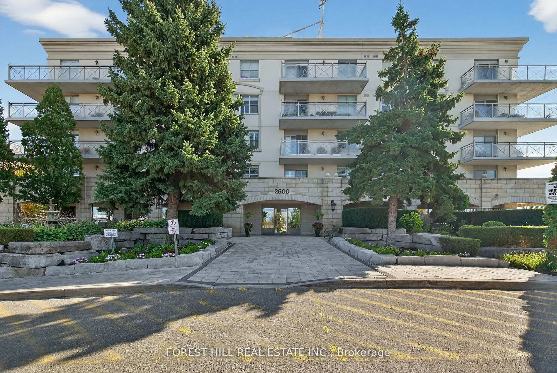 Front of Unit 115, 2500 Rutherford Road