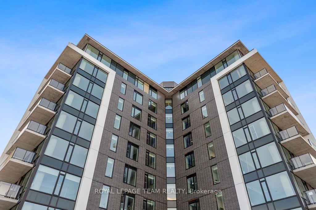 Front of Unit 503, 360 Deschatelets Avenue