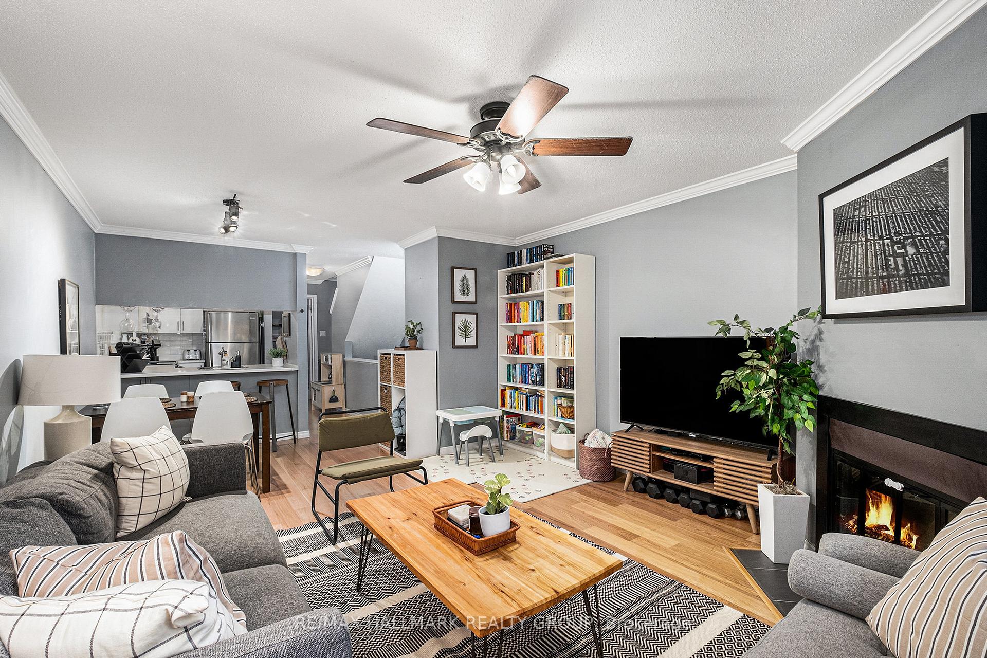 Photo 7 of 225 Mart Circle, Ottawa, Manor Park — HOMEH