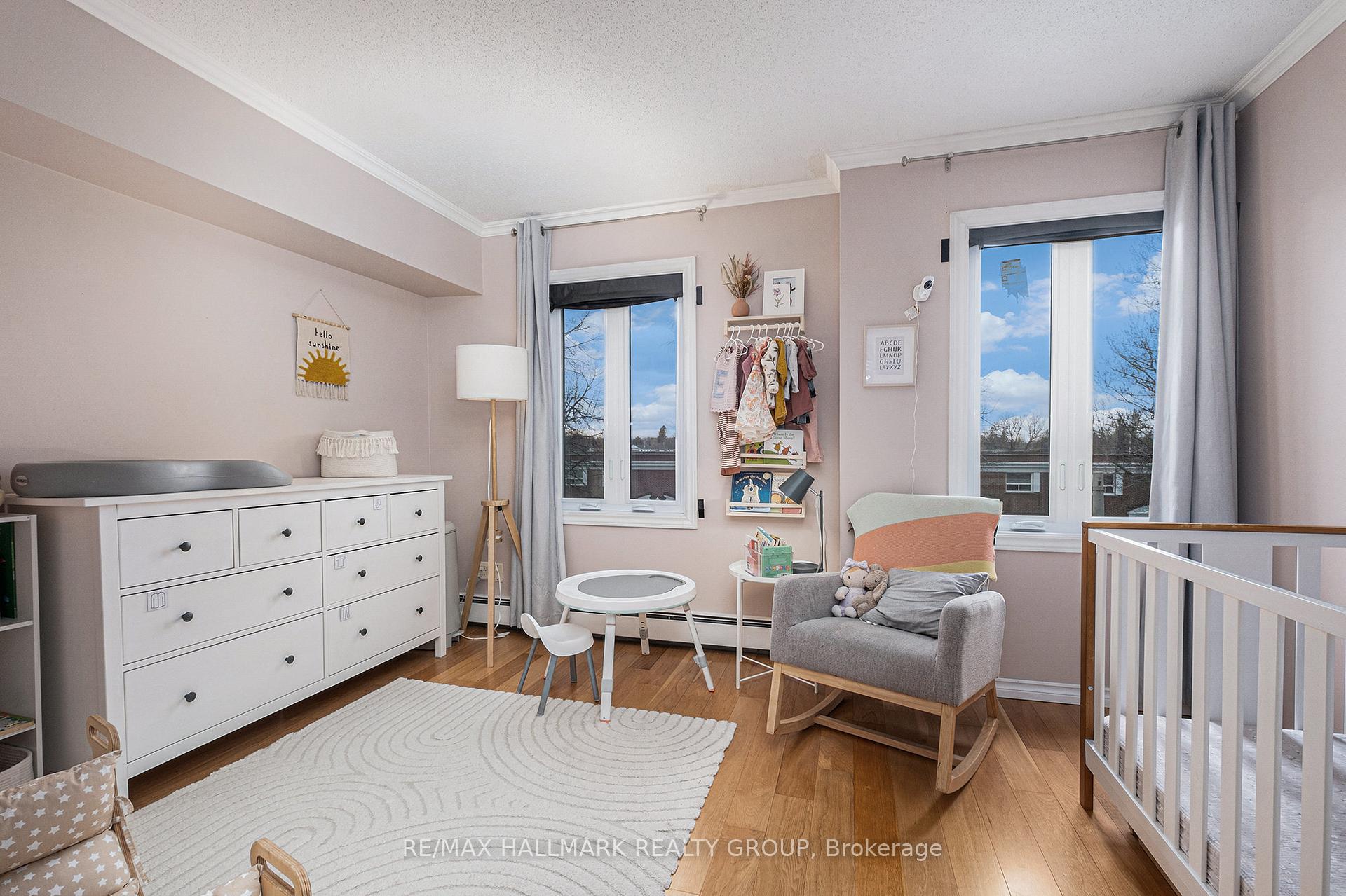 Photo 26 of 225 Mart Circle, Ottawa, Manor Park — HOMEH