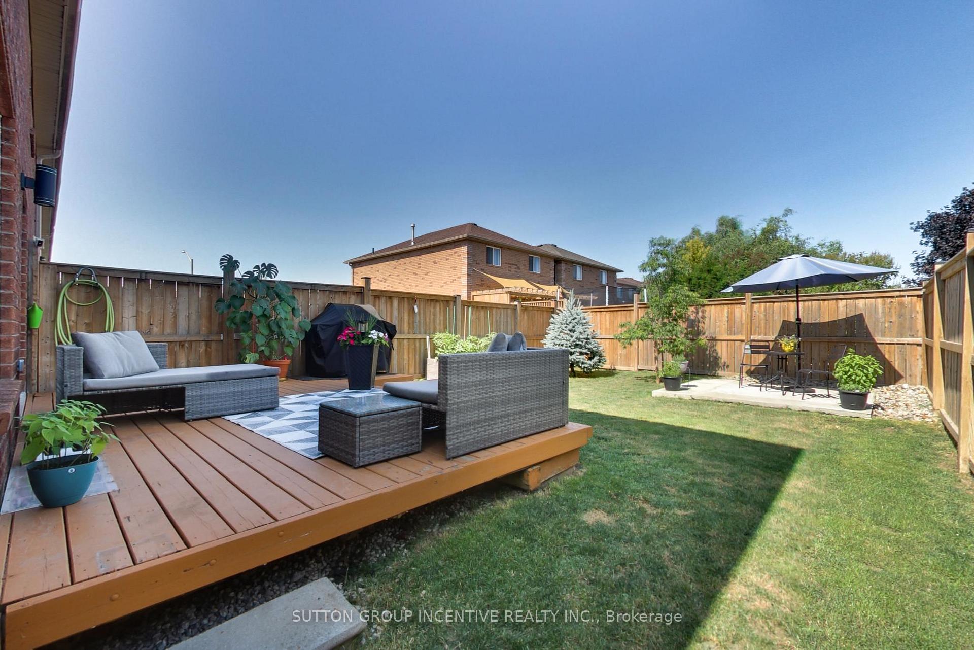 Photo 28 of 11 Majesty Boulevard, Barrie, Innis-Shore — HOMEH