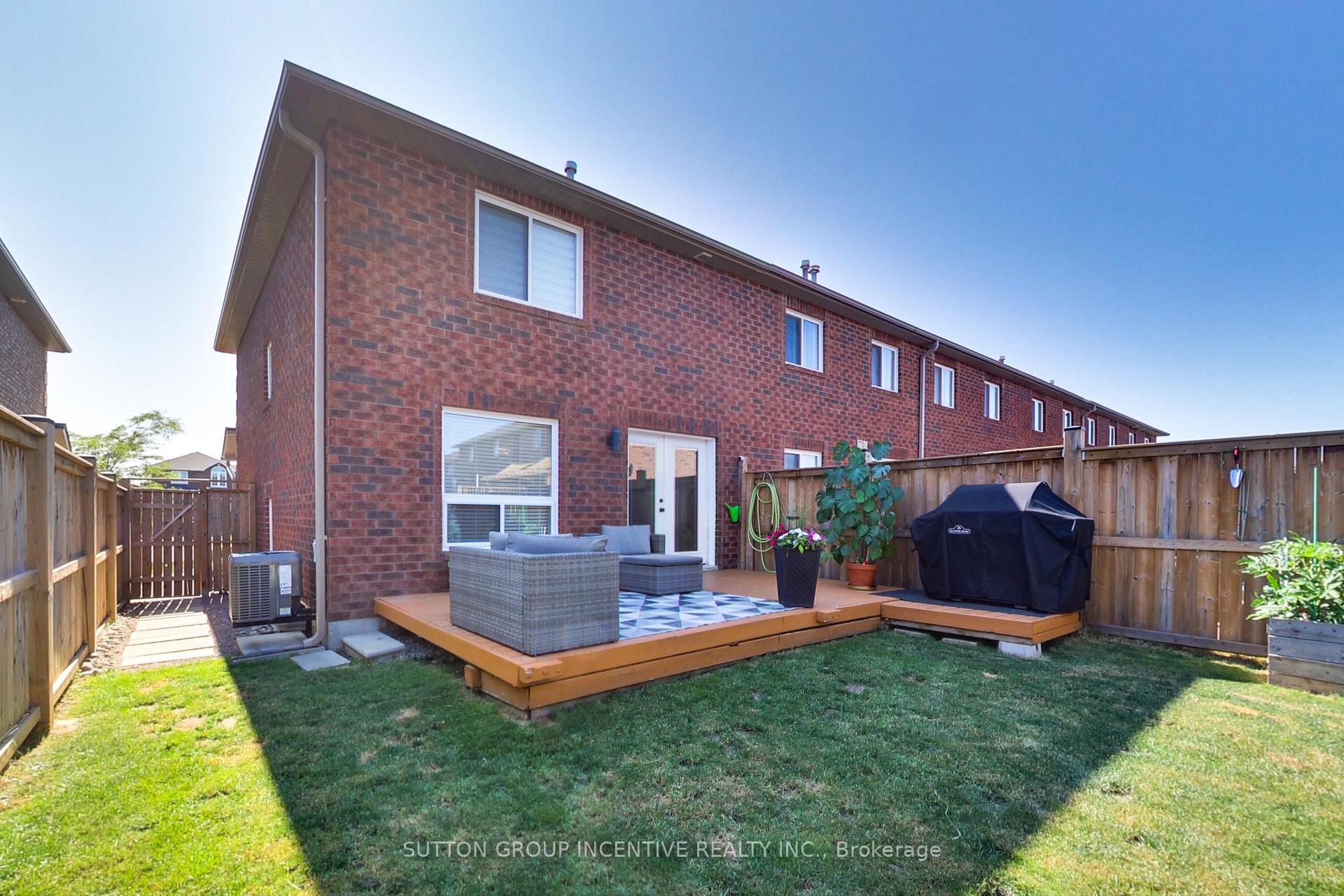 Photo 30 of 11 Majesty Boulevard, Barrie, Innis-Shore — HOMEH