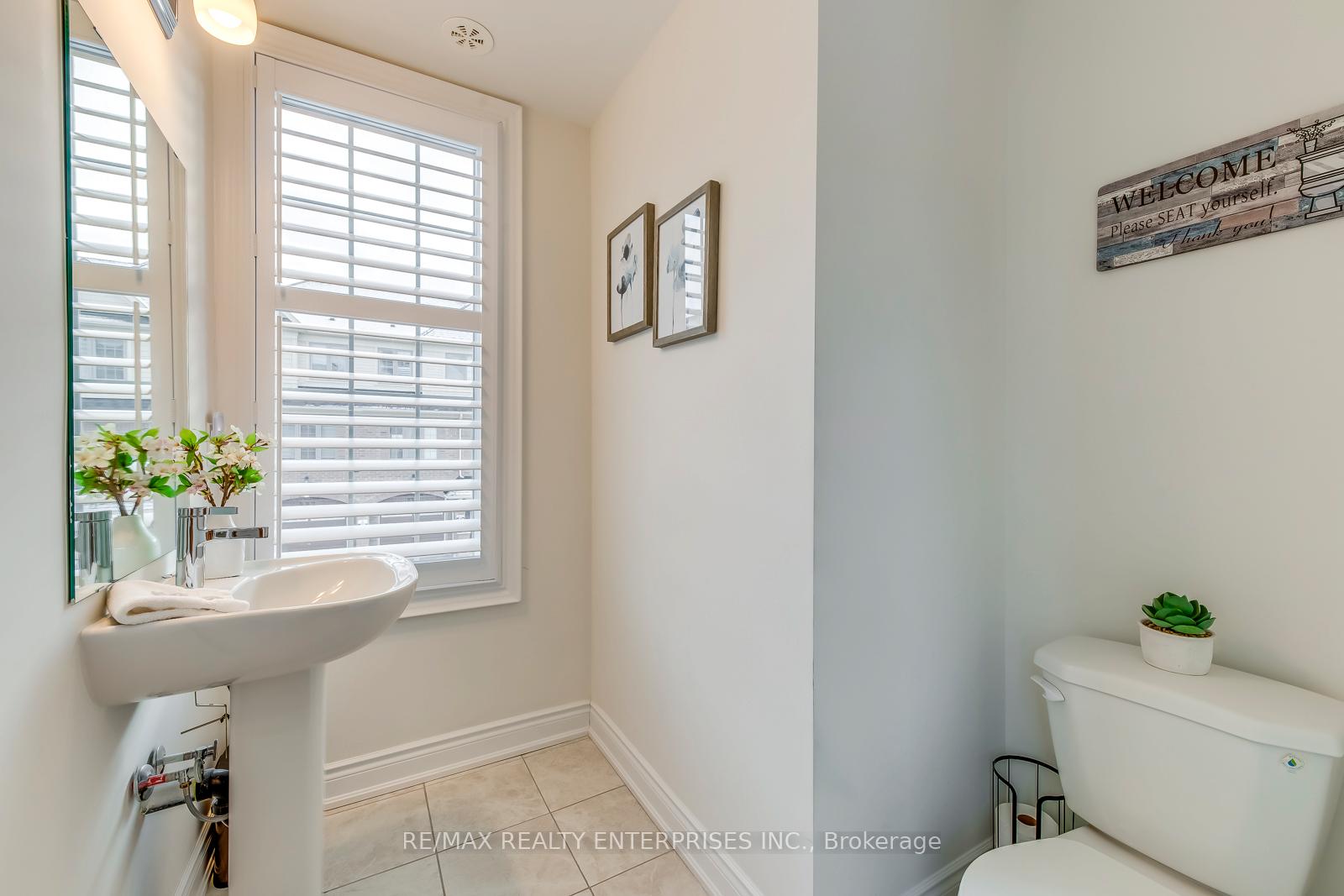 Photo 12 of Unit 45, 236 Royal Northern Path, Oshawa, Windfields — HOMEH