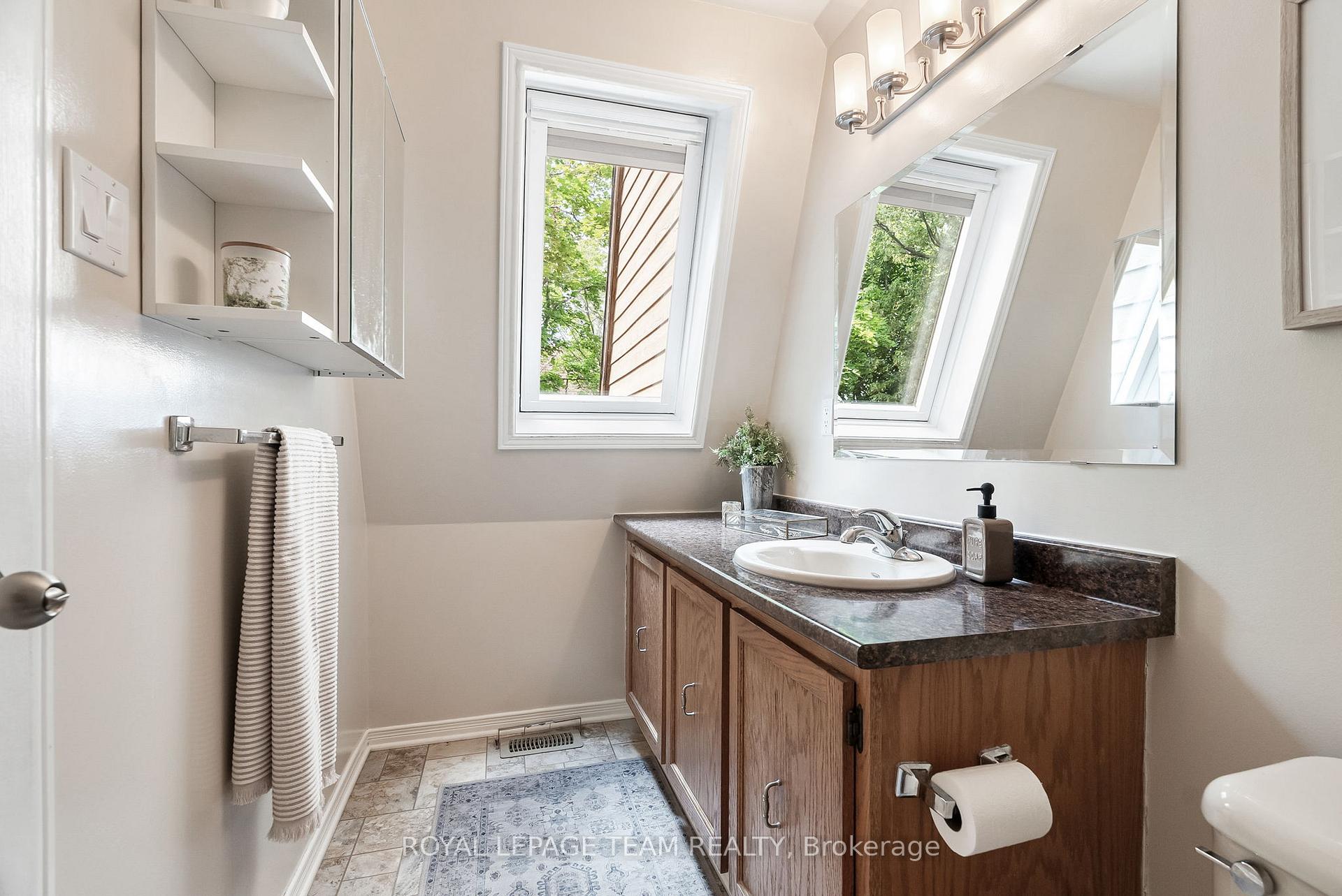 Photo 21 of 1473 Bryson Lane, Ottawa, Sawmill Creek/Timbermill — HOMEH